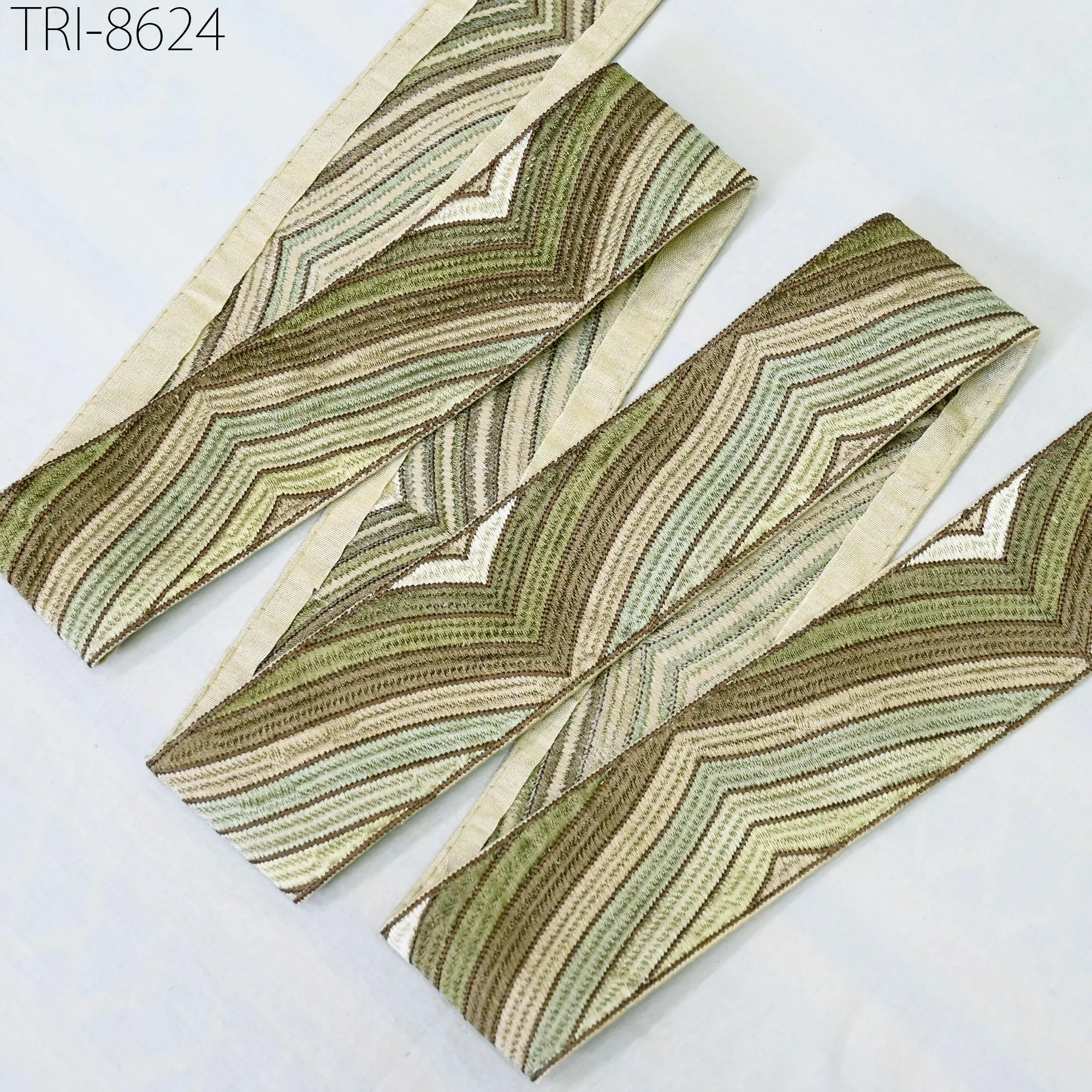 3 Yard Green Embroidery 55mm Trim Border Embroidered Saree Ribbon Sewing Accessories for Beach Bags, Hats, Costumes Christmas Home Decor