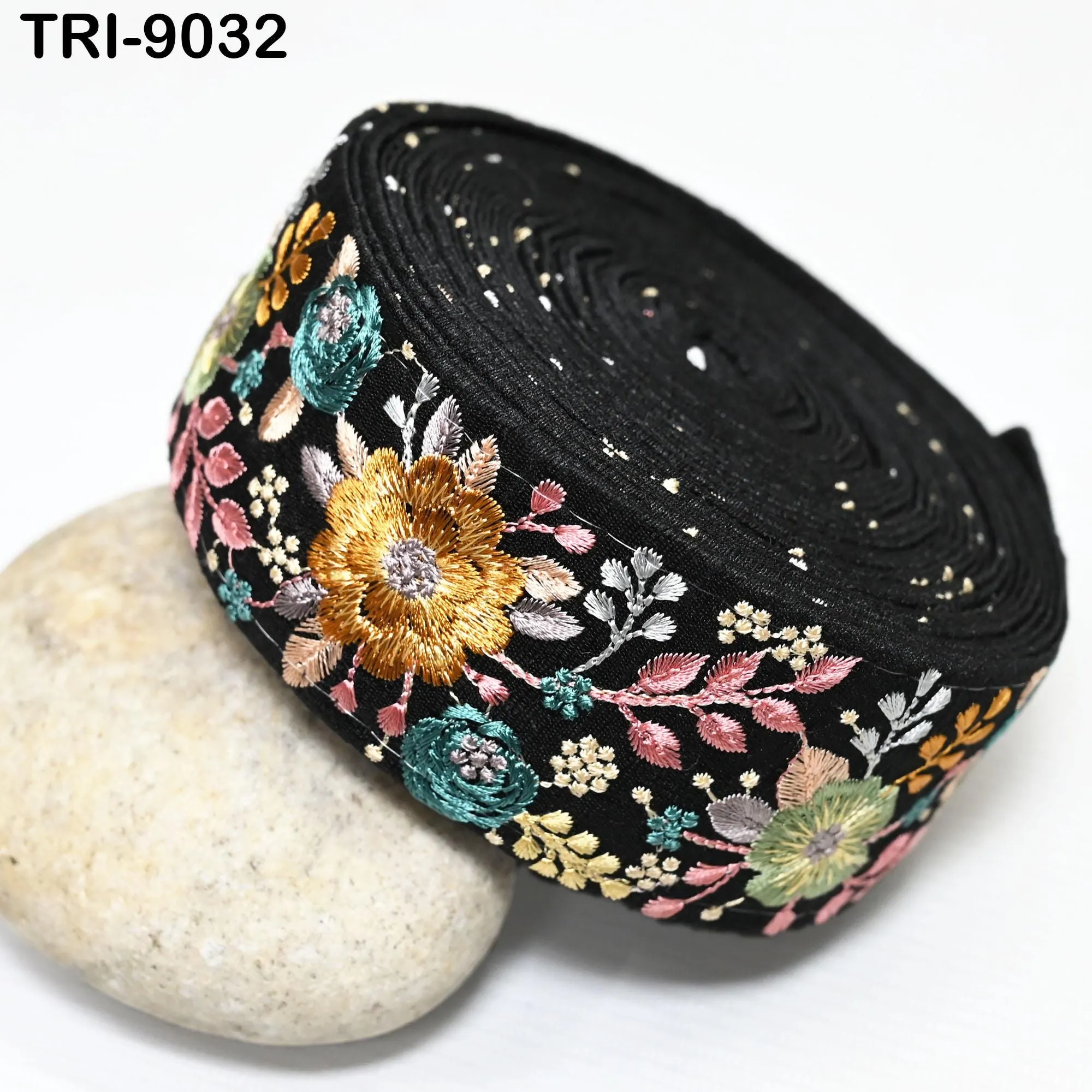 3 Yard Indian Ribbon Embellishment Embroidery Fabric 5cm Trim Embroidered Saree Sewing Crafting Border Wedding Dress Tote Bag, Shoe making