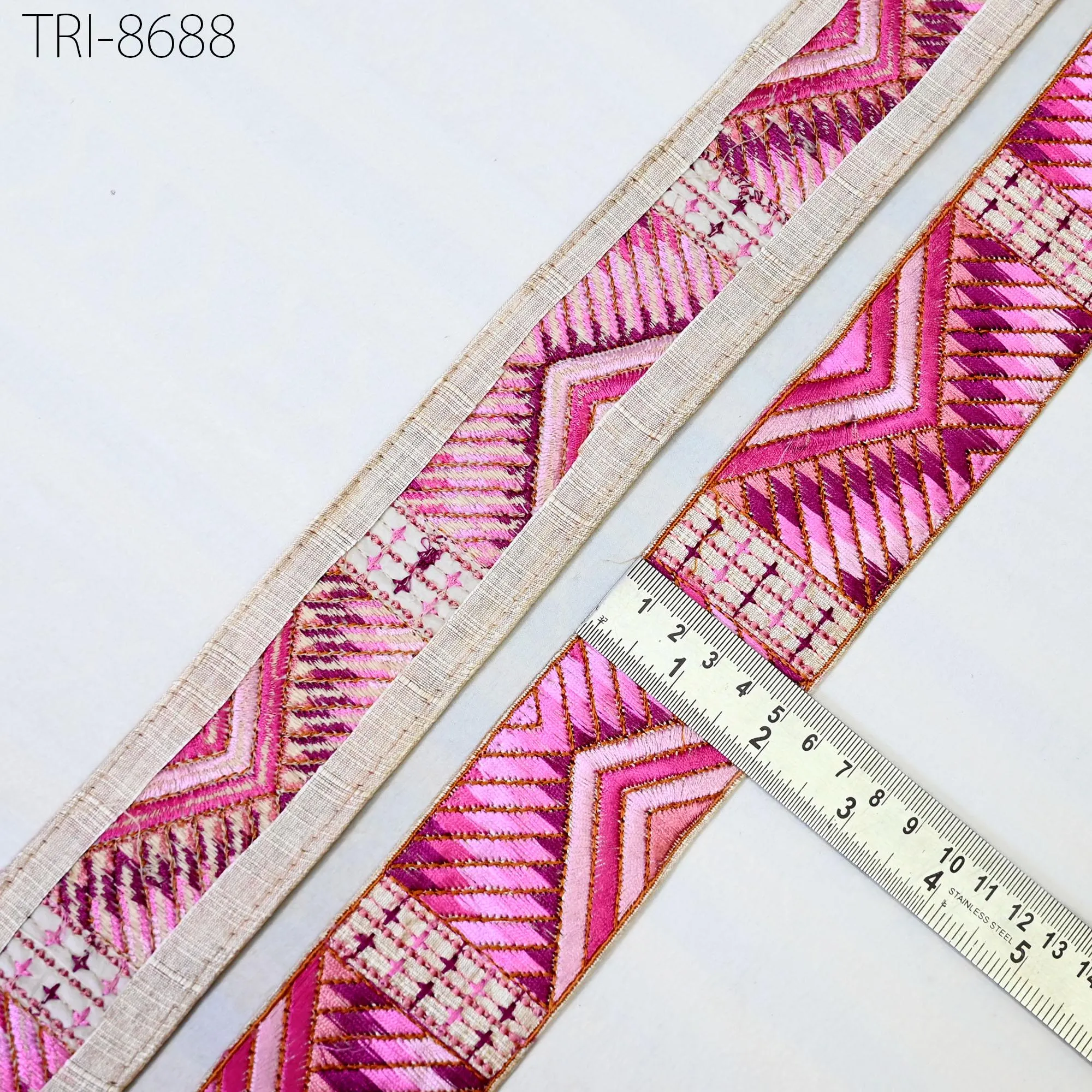 3 Yard Magenta Sari Border Embroidery Trim Embroidered Saree Ribbon Embellishments Sewing Crafting Costumes Headband Dog Collar Tote Bag 5cm
