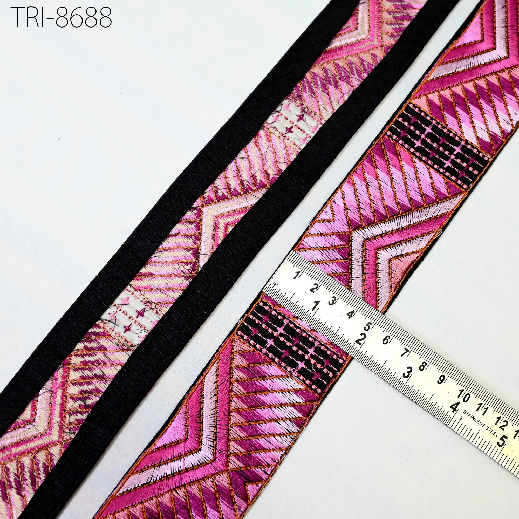 3 Yard Magenta Sari Border Embroidery Trim Embroidered Saree Ribbon Embellishments Sewing Crafting Costumes Headband Dog Collar Tote Bag 5cm