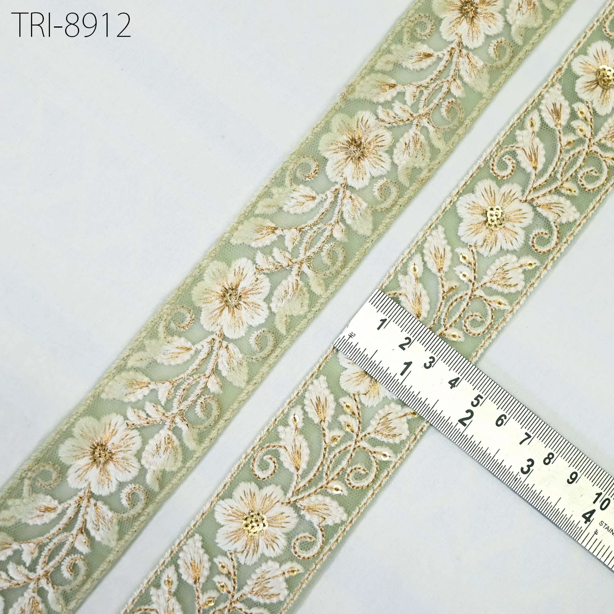 9 Yard 4cm Green Embroidery Ribbon Trim Embellishment Embroidered Saree Border Costumes Crafting Sewing Beach Bags Tote Pouche Wall Hangings