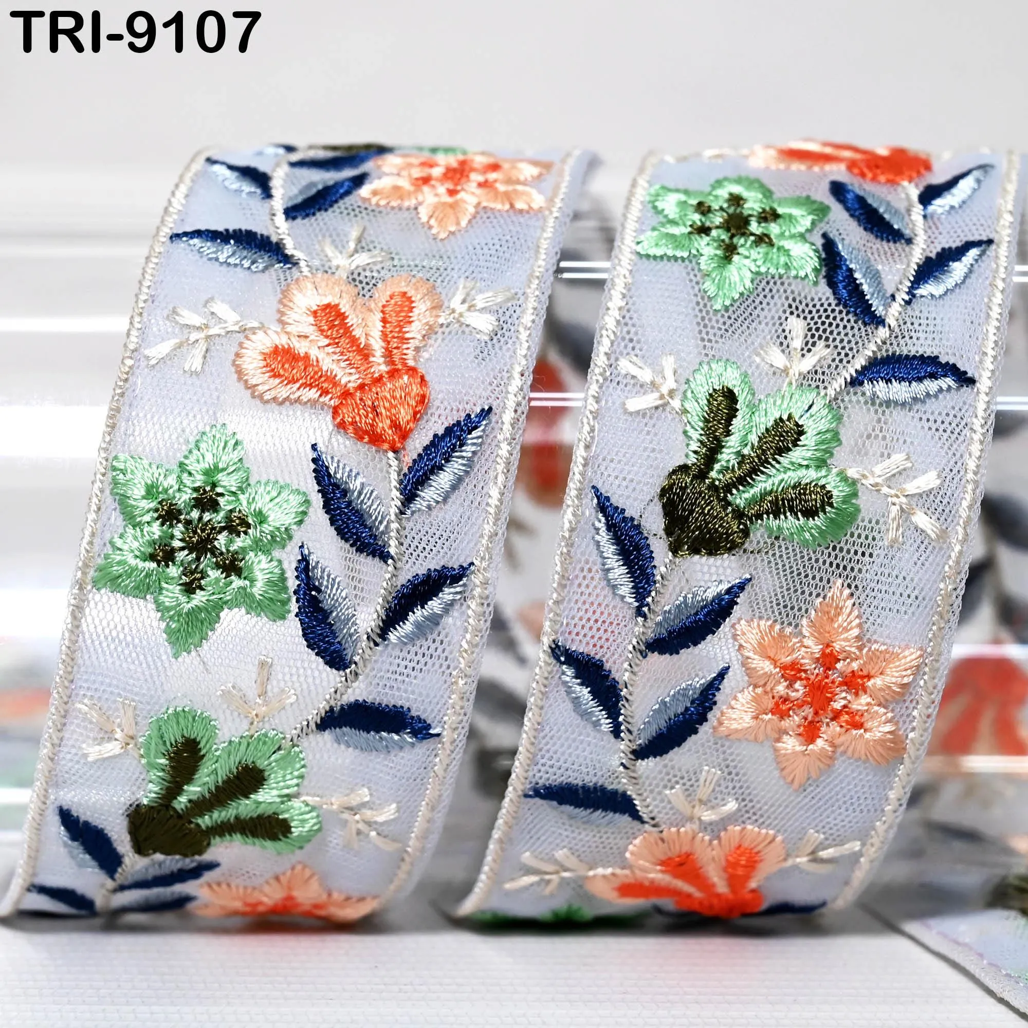 9 Yard Embroidery Trim Fabric 4cm Embellishment Sari Ribbon Sewing DIY Crafting Border Indian Embroidered Trimming Cushion Laces Home Decor