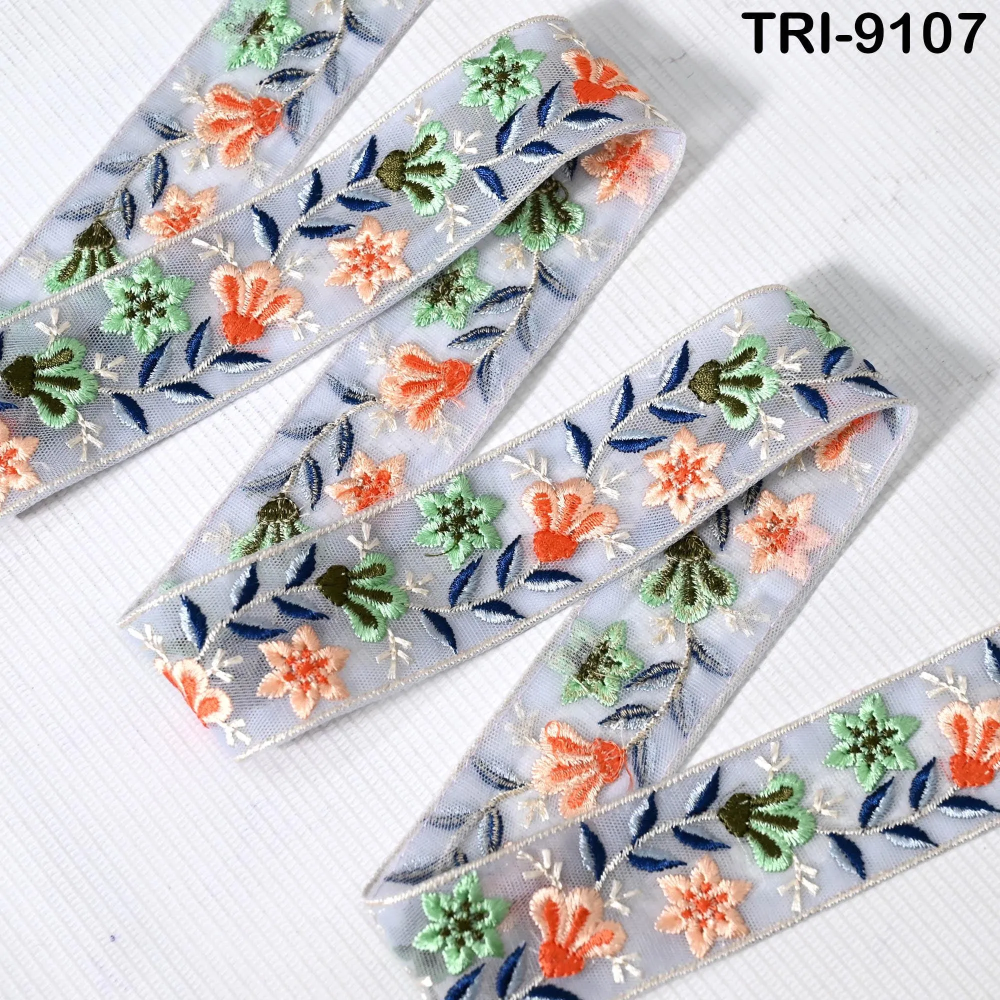 9 Yard Embroidery Trim Fabric 4cm Embellishment Sari Ribbon Sewing DIY Crafting Border Indian Embroidered Trimming Cushion Laces Home Decor
