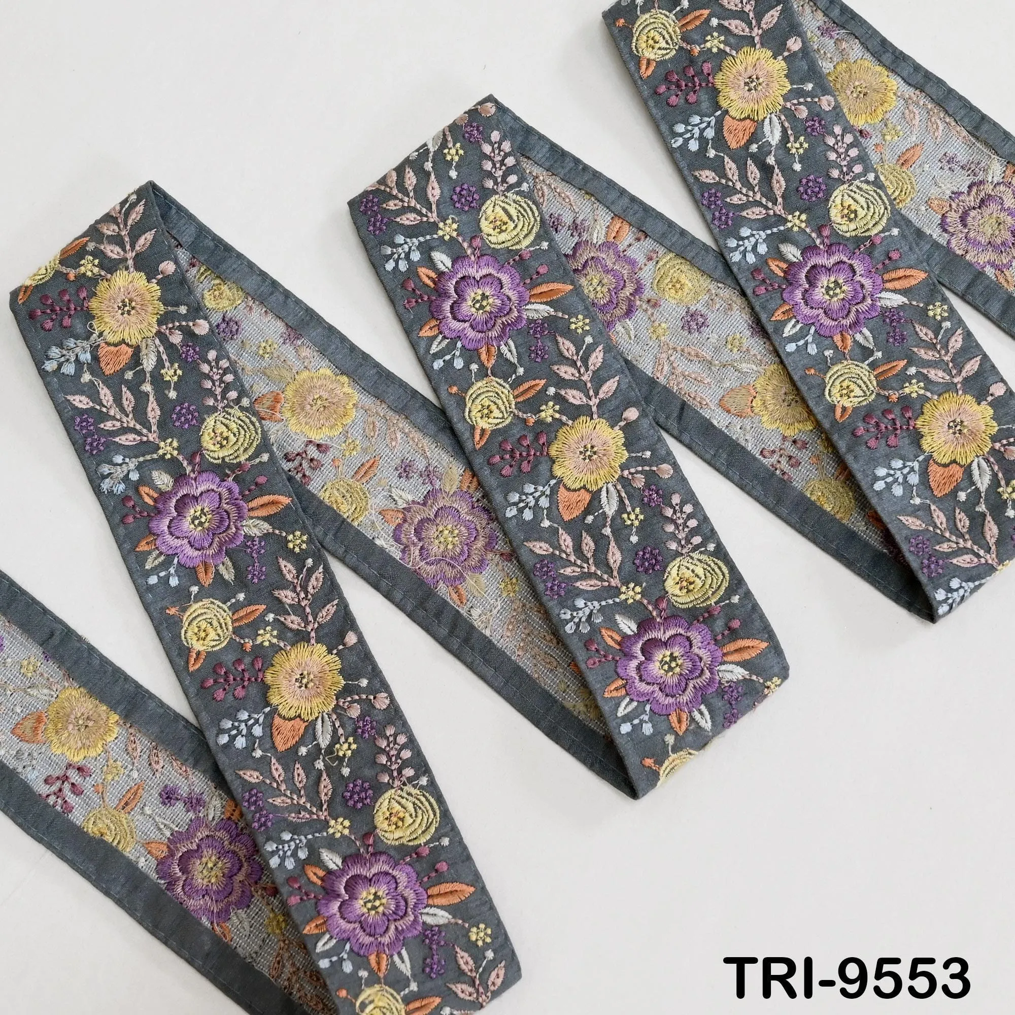 9 Yard Grey Indian Embroidery Ribbons Trim DIY Crafting Sewing Saree Border Embroidered Tote Bag Theatrical Costumes Holiday Ornaments 5cm