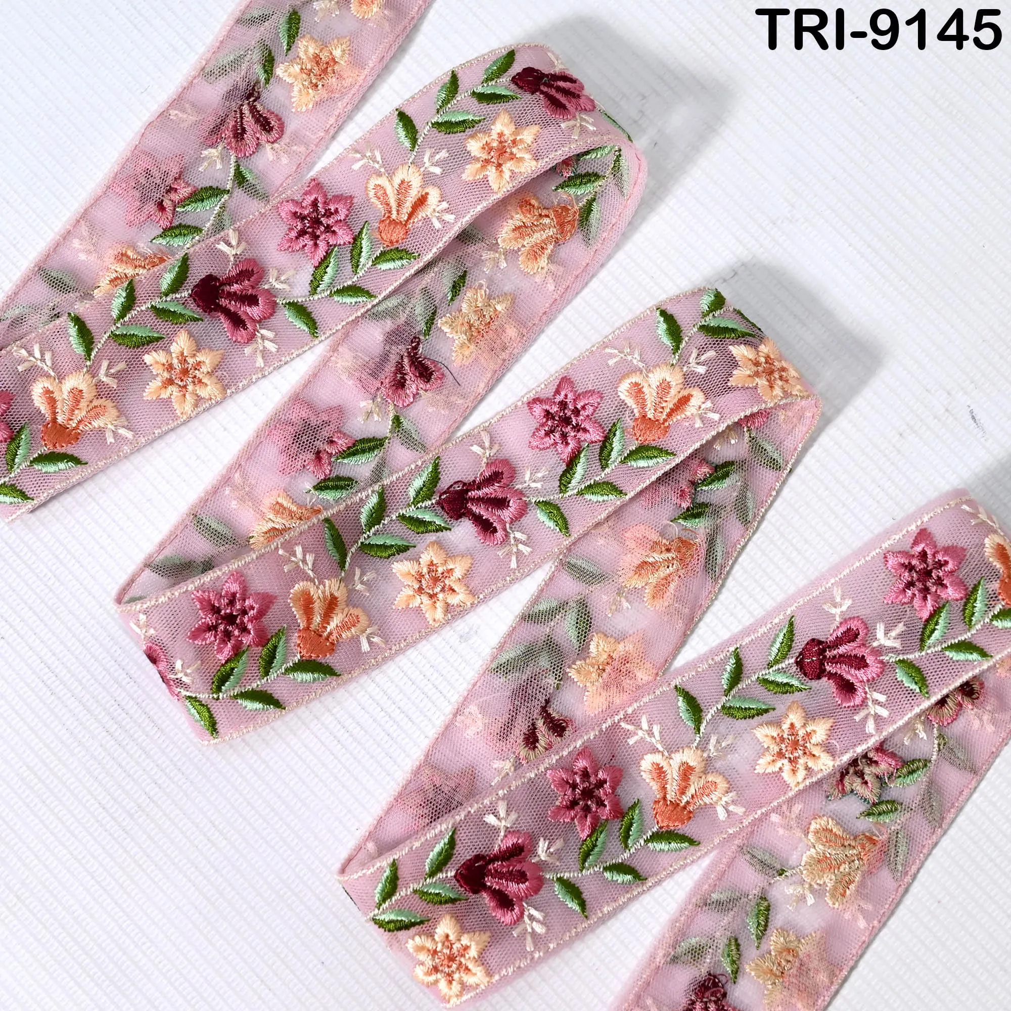 9 Yard Pink Embroidery Fabric Trim 35mm Footwear Making Ribbon Embroidered Embellishment Sewing Border Indian Laces Holidays Decoration