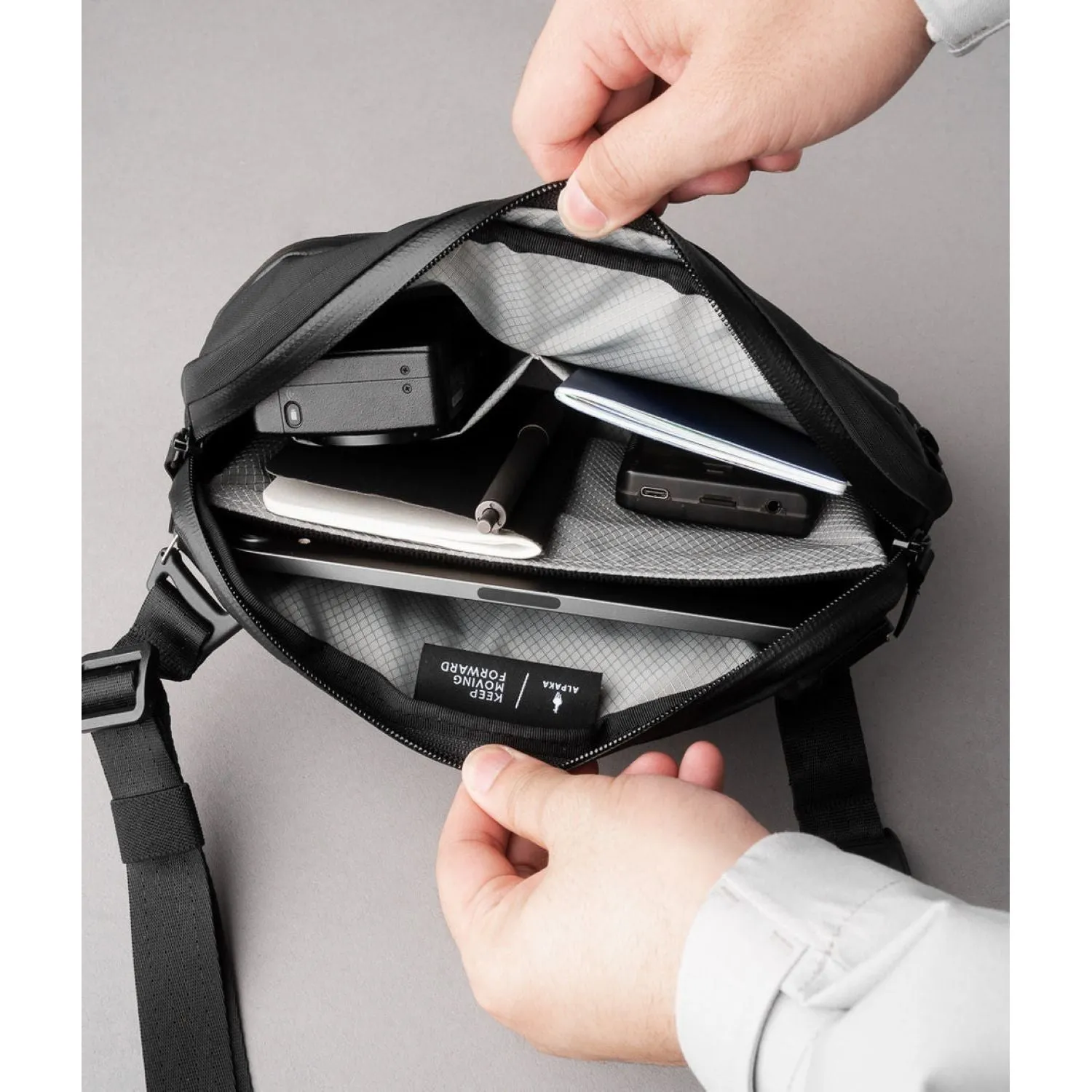 ALPAKA Flight Sling Axoflux 200D