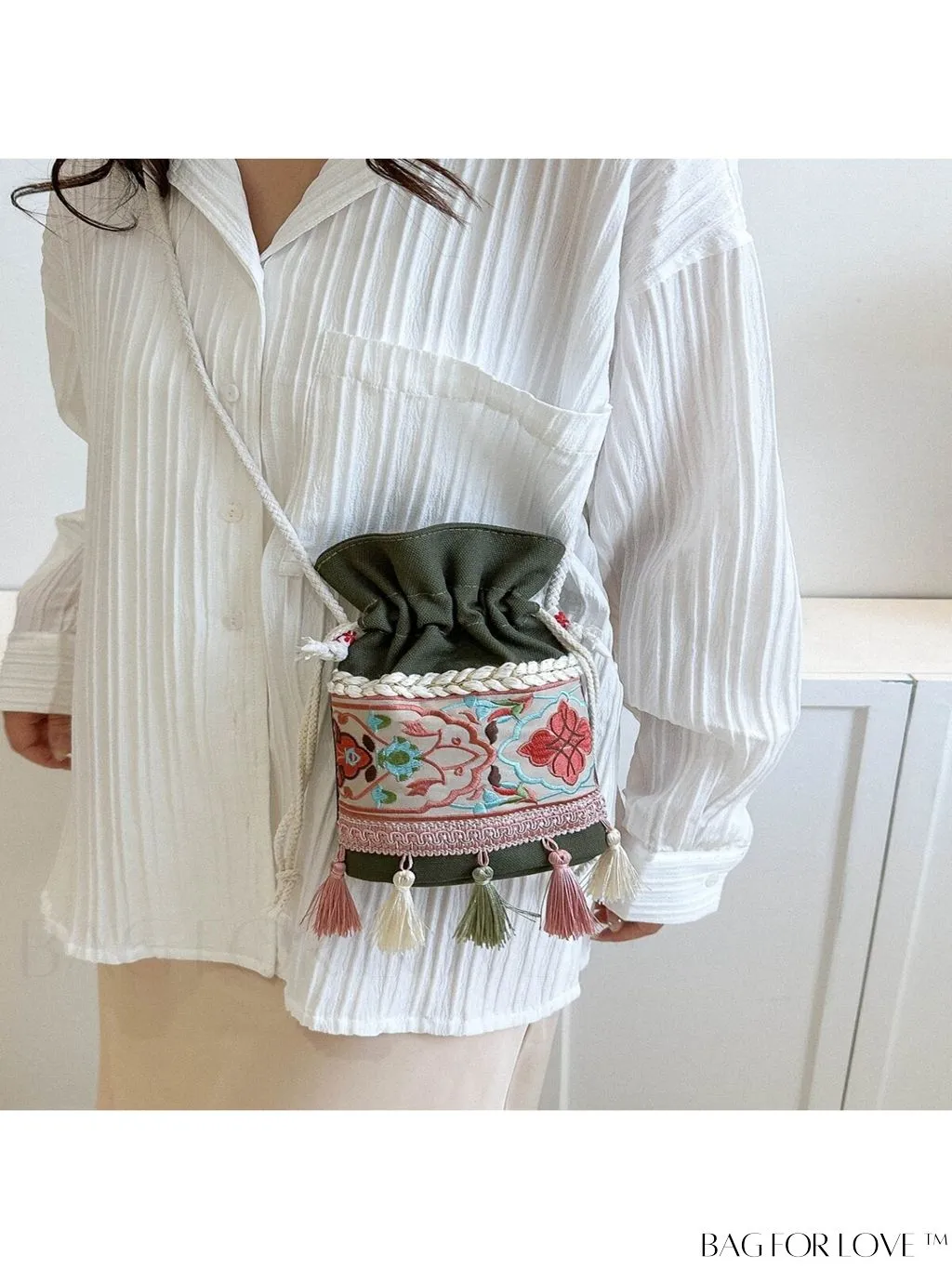 BagForLove - Chic Vintage Embroidered Bucket Bag with Tassel Accent - Crossbody for Sophisticated Women