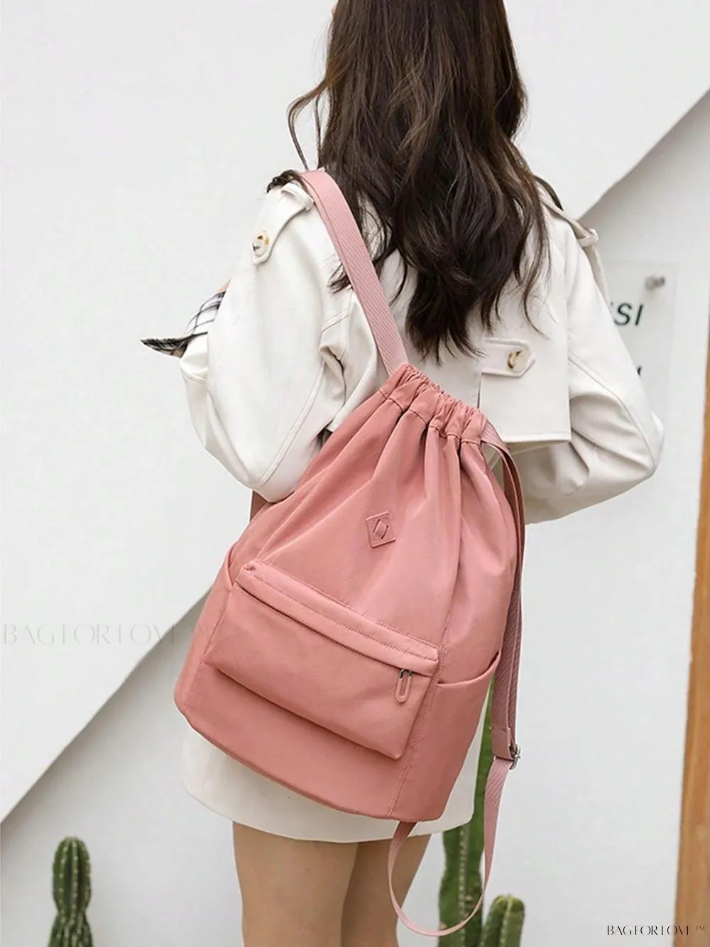 BagForLove - Lightweight Gym Bag with Cinching Closure and Storage Compartment