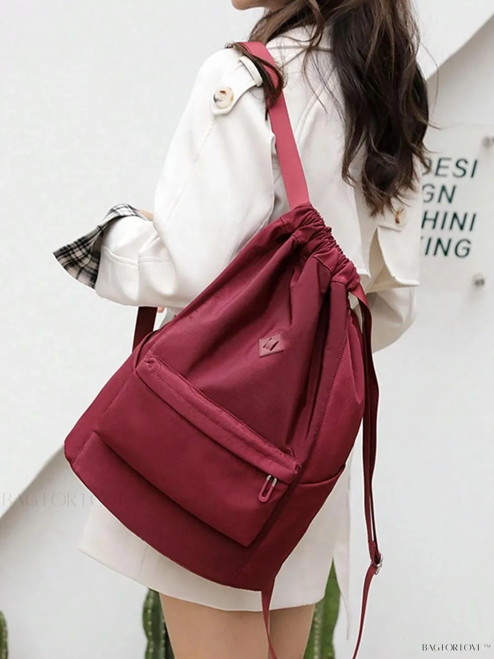 BagForLove - Lightweight Gym Bag with Cinching Closure and Storage Compartment