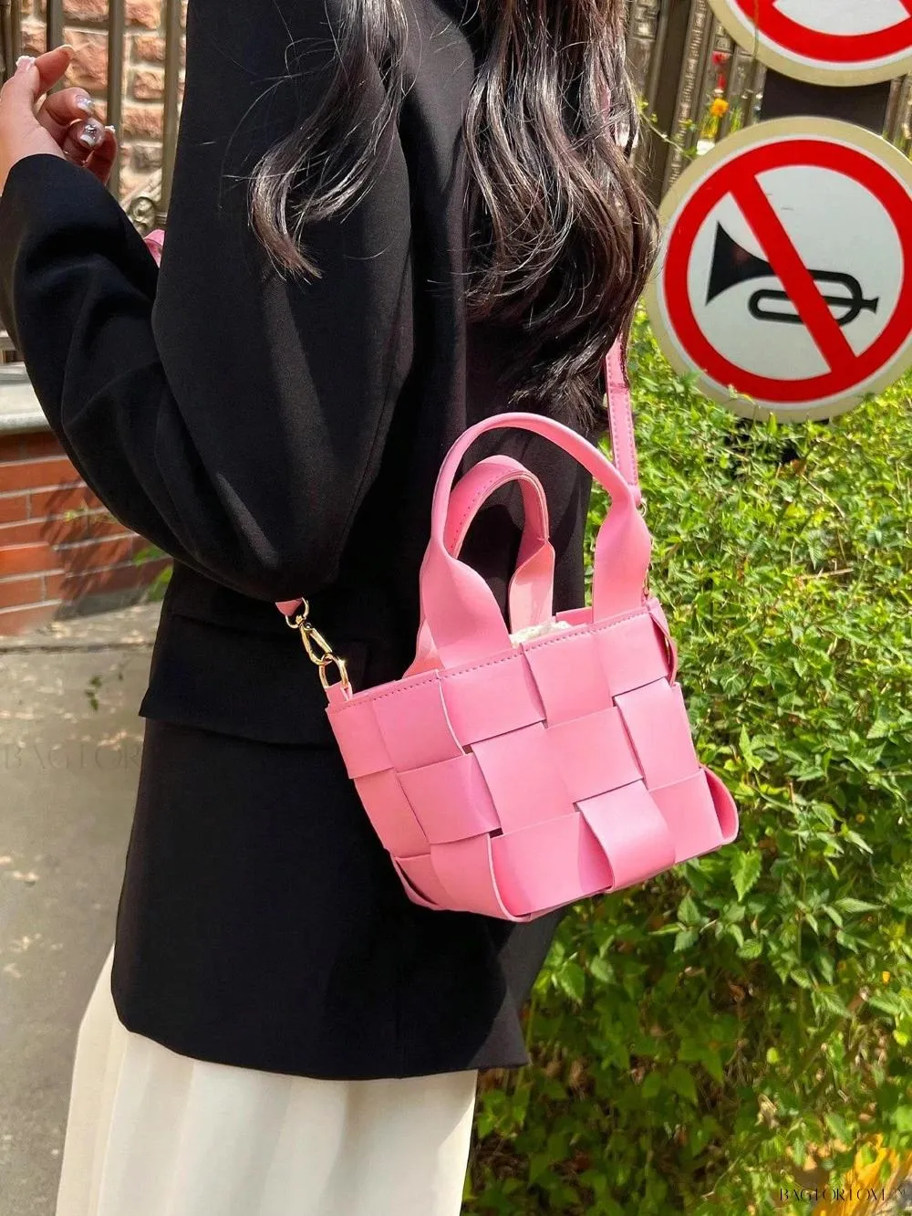 BagForLove - Portable PU Leather Tote with Adjustable Strap for Ladies