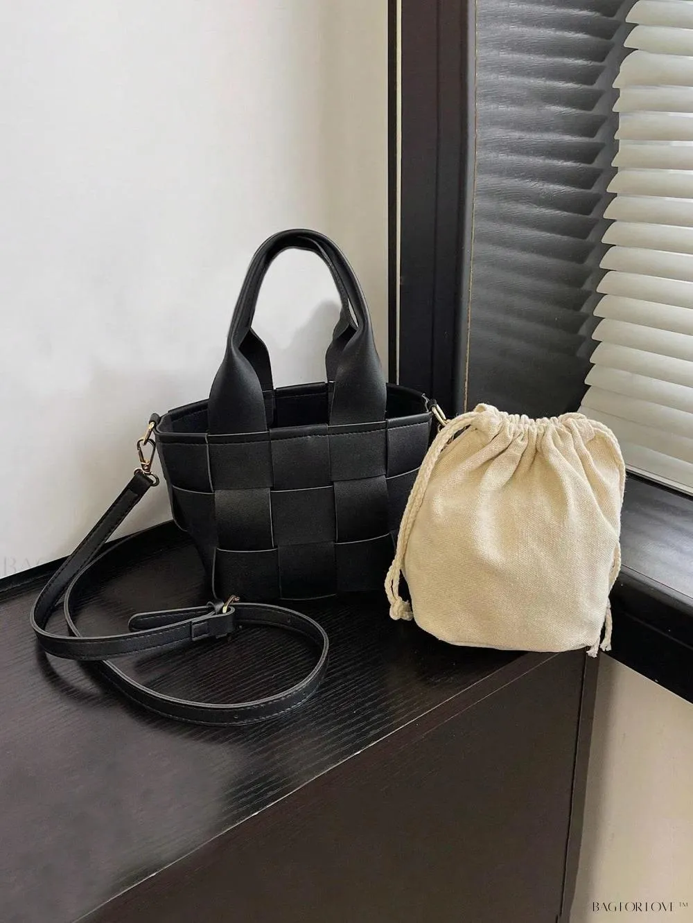 BagForLove - Portable PU Leather Tote with Adjustable Strap for Ladies