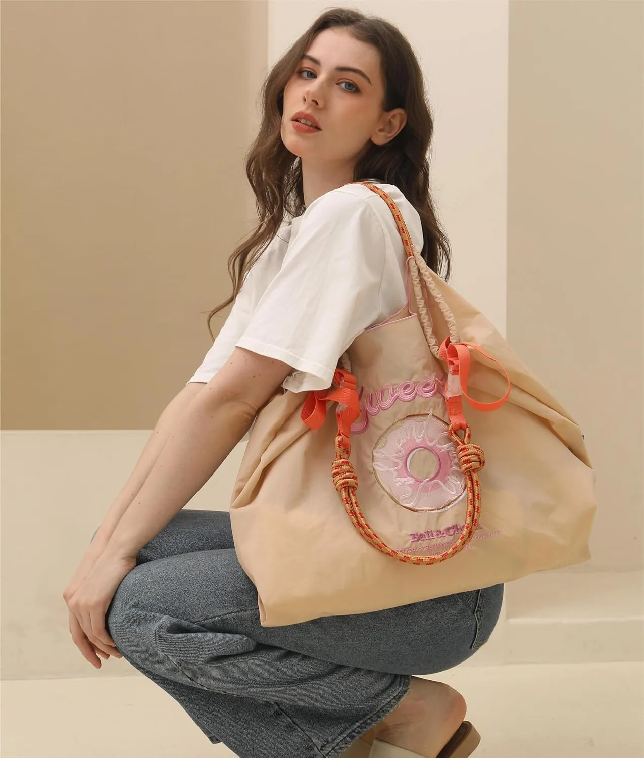 Ball&Chain Embroidered Doughnut Pattern Tote Bag，Women's Leisure Shopping Bag, 15x16 inches