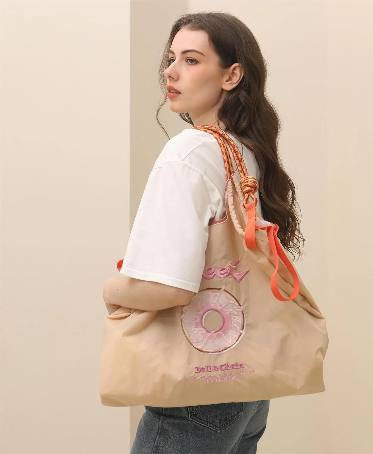 Ball&Chain Embroidered Doughnut Pattern Tote Bag，Women's Leisure Shopping Bag, 15x16 inches