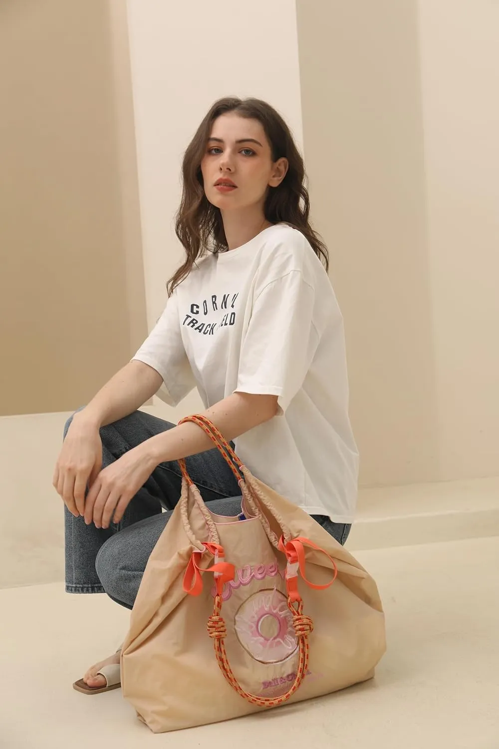 Ball&Chain Embroidered Doughnut Pattern Tote Bag，Women's Leisure Shopping Bag, 15x16 inches