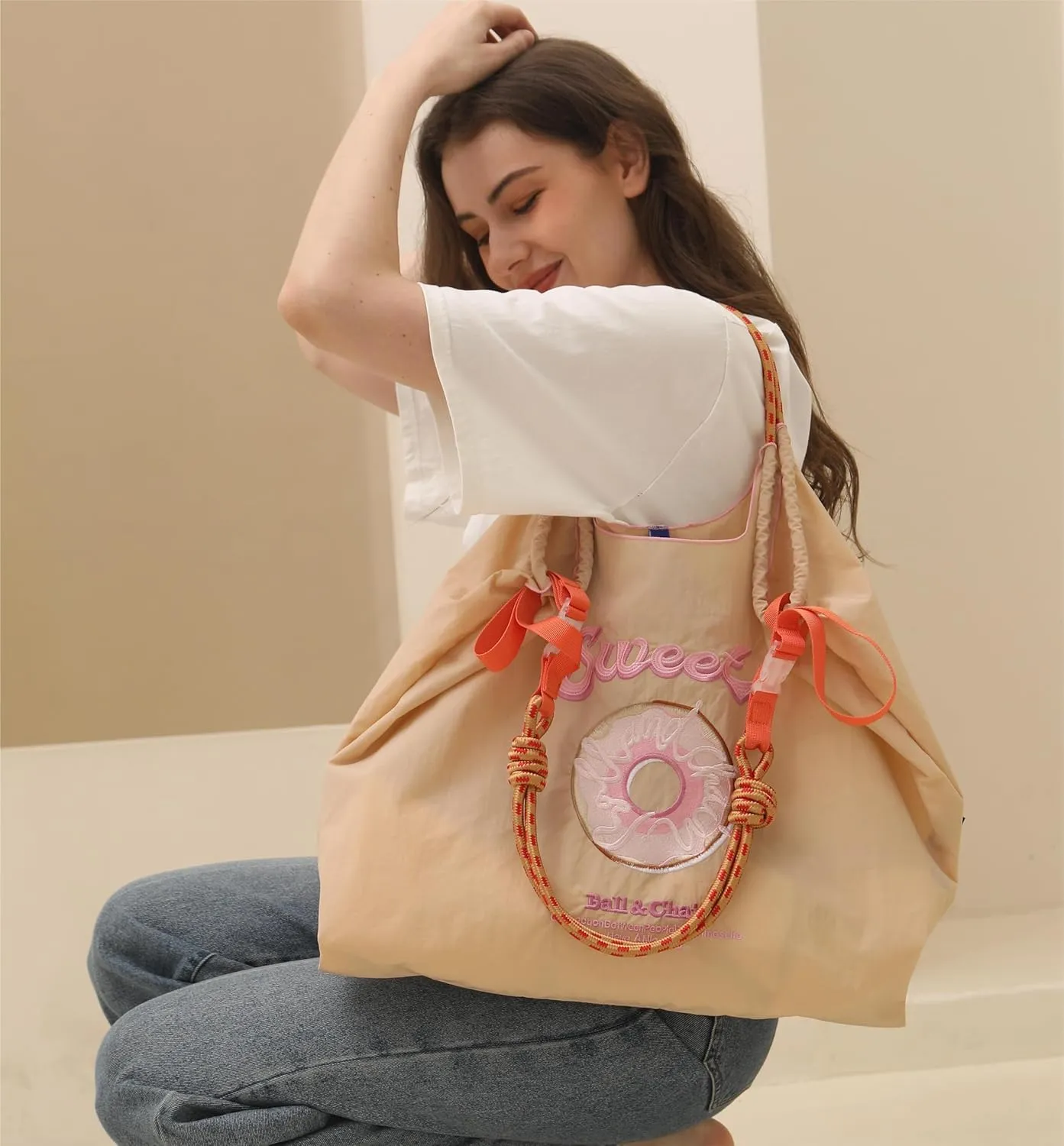 Ball&Chain Embroidered Doughnut Pattern Tote Bag，Women's Leisure Shopping Bag, 15x16 inches