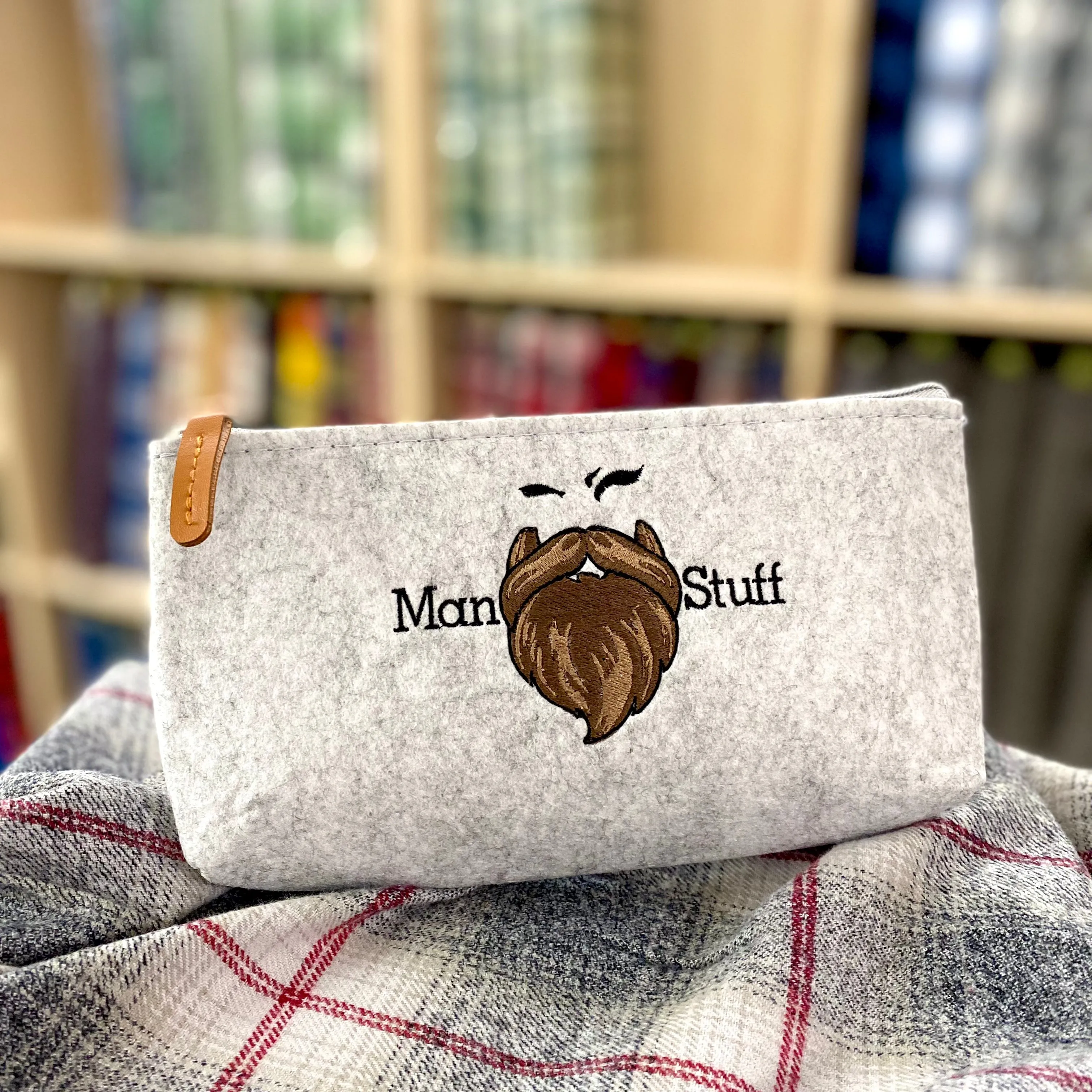 Beard Collection Embroidered Man Bags for Grooming Kit