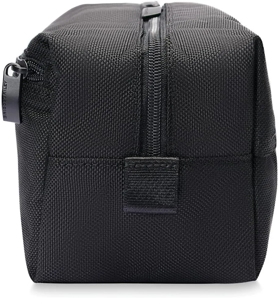 Briggs & Riley Baseline Toiletry Kits