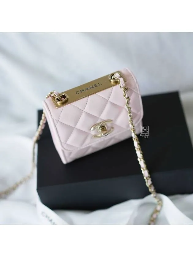 Chanel Mini Chain Attractive Bag Waterproof Cross CC Leather Logo Pink