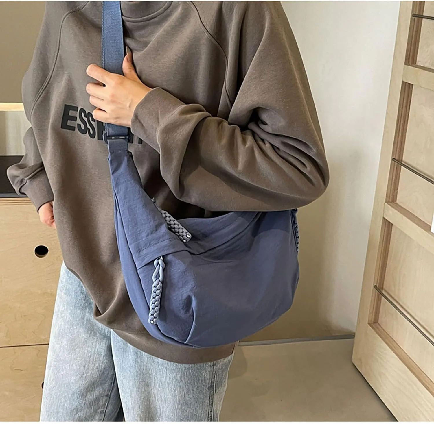 Crescent Crossbody Shoulder Bag For Women Hobo Bag Multi-Pocket Nylon Backpack Travel Shopping Dumpling Bag