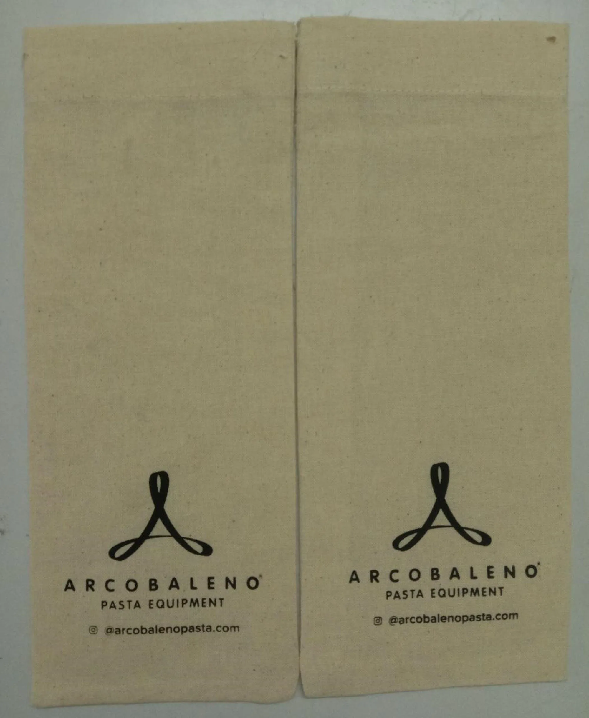 Customized jewellery packaging bags,cotton canvas bags,personalized logos,ribbon bags,gift bags, Necklace bags, custom logo bags,Jewelry bag