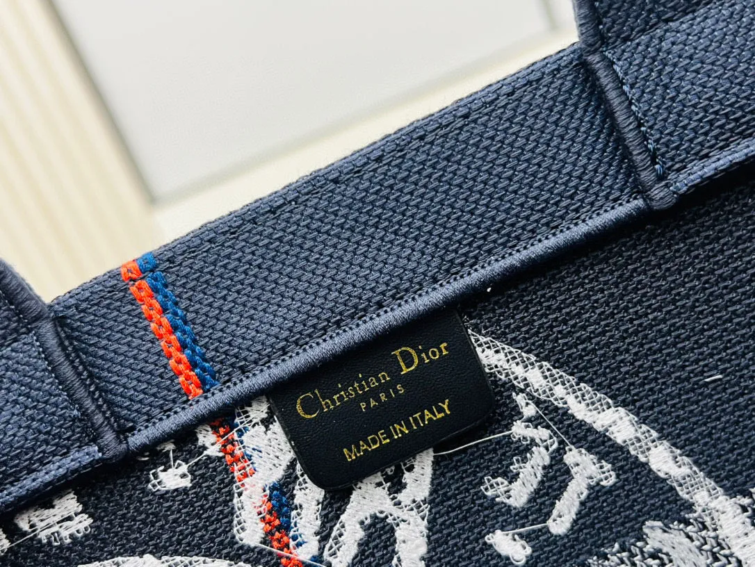 D Book Tote ( POSTAGE STAMP)
