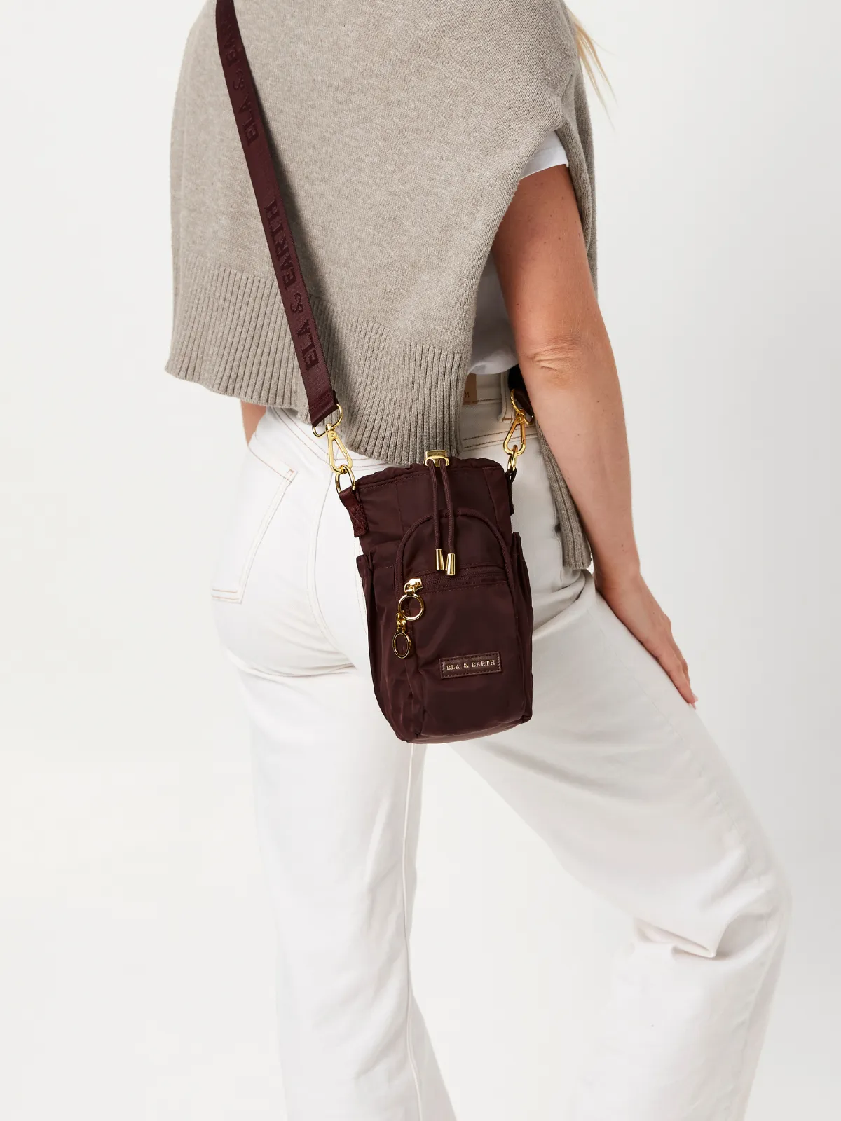 Dark Chocolate - Odyssey Water Bottle Bag
