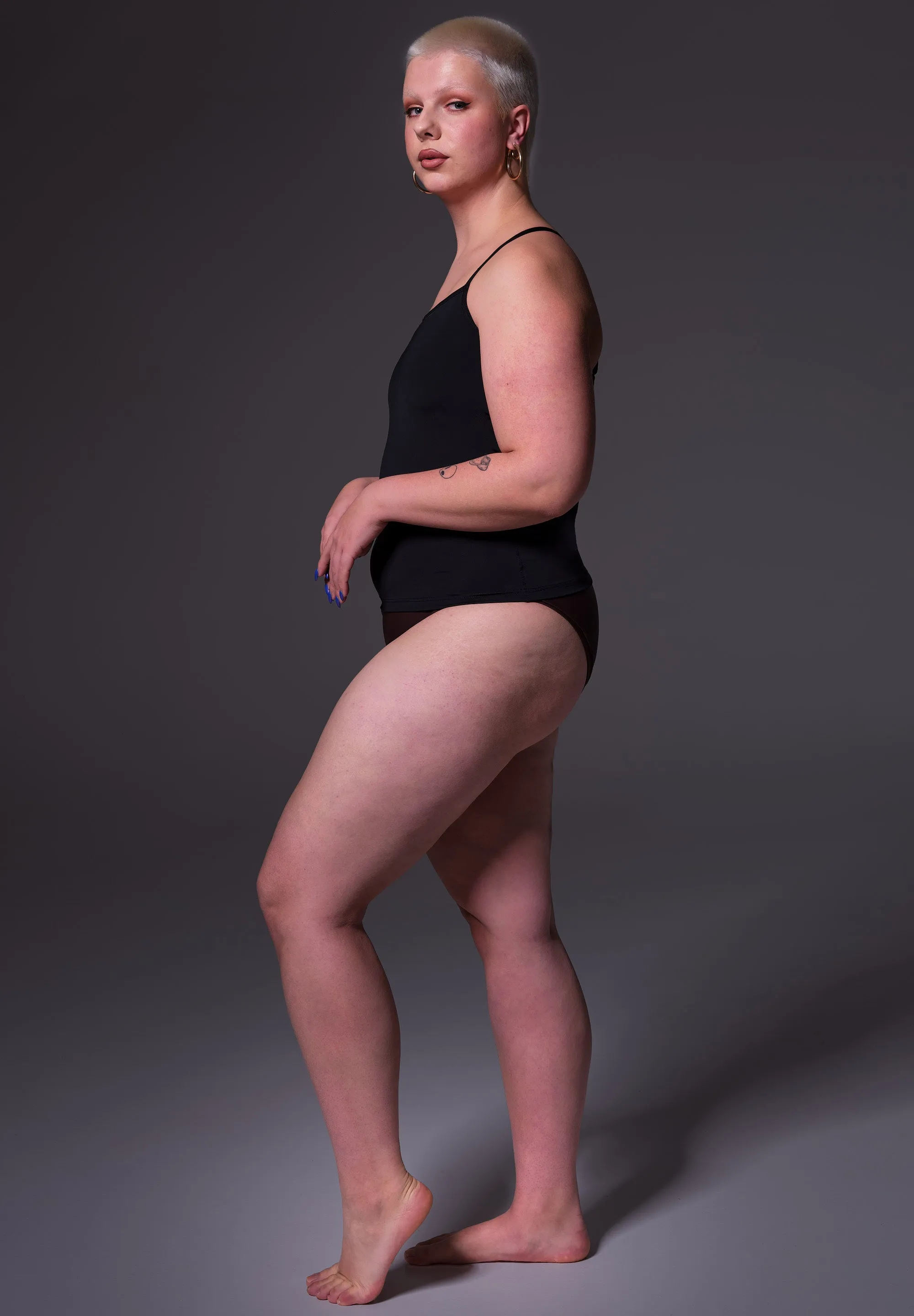 Enhancing Cami Top black