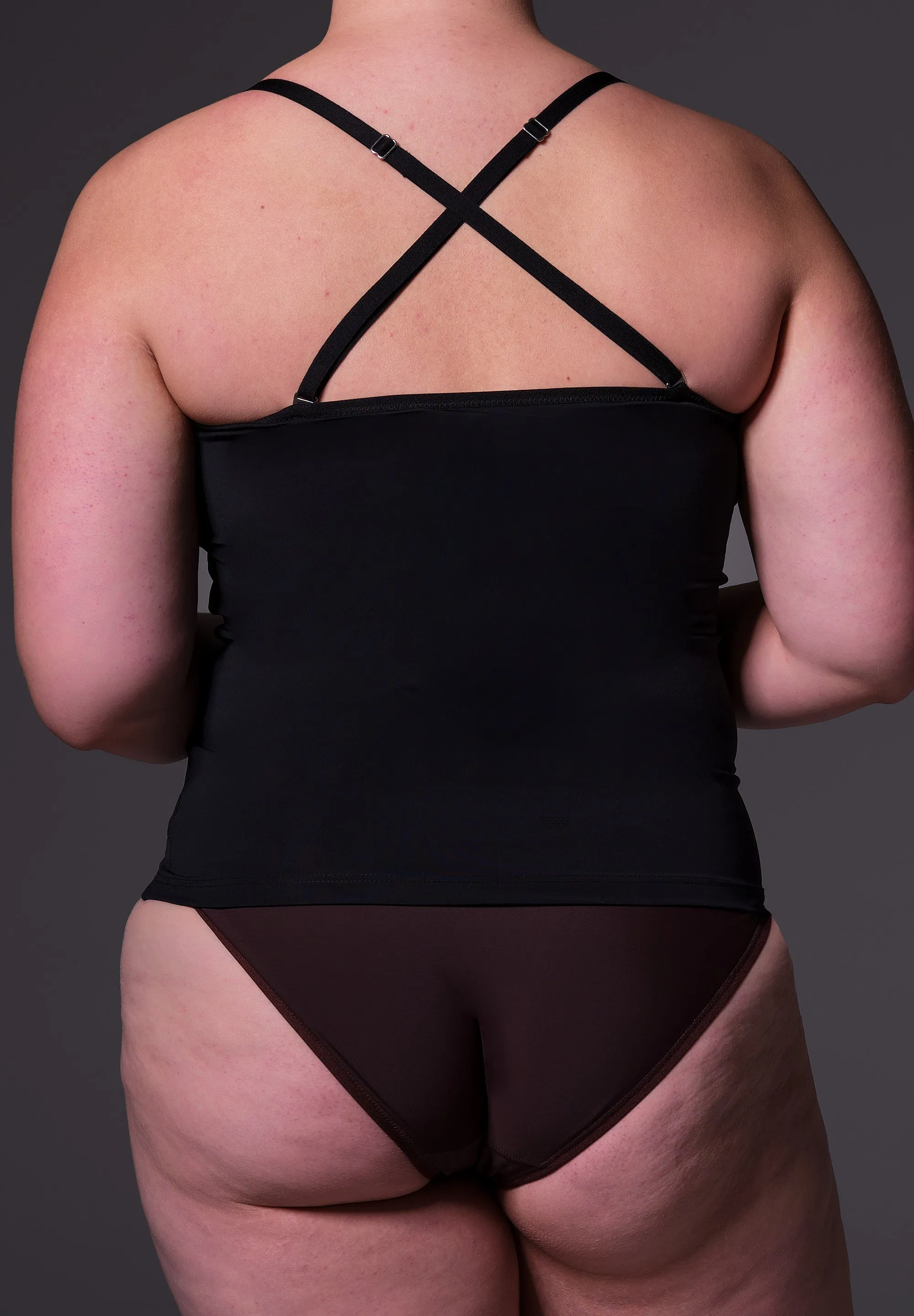 Enhancing Cami Top black