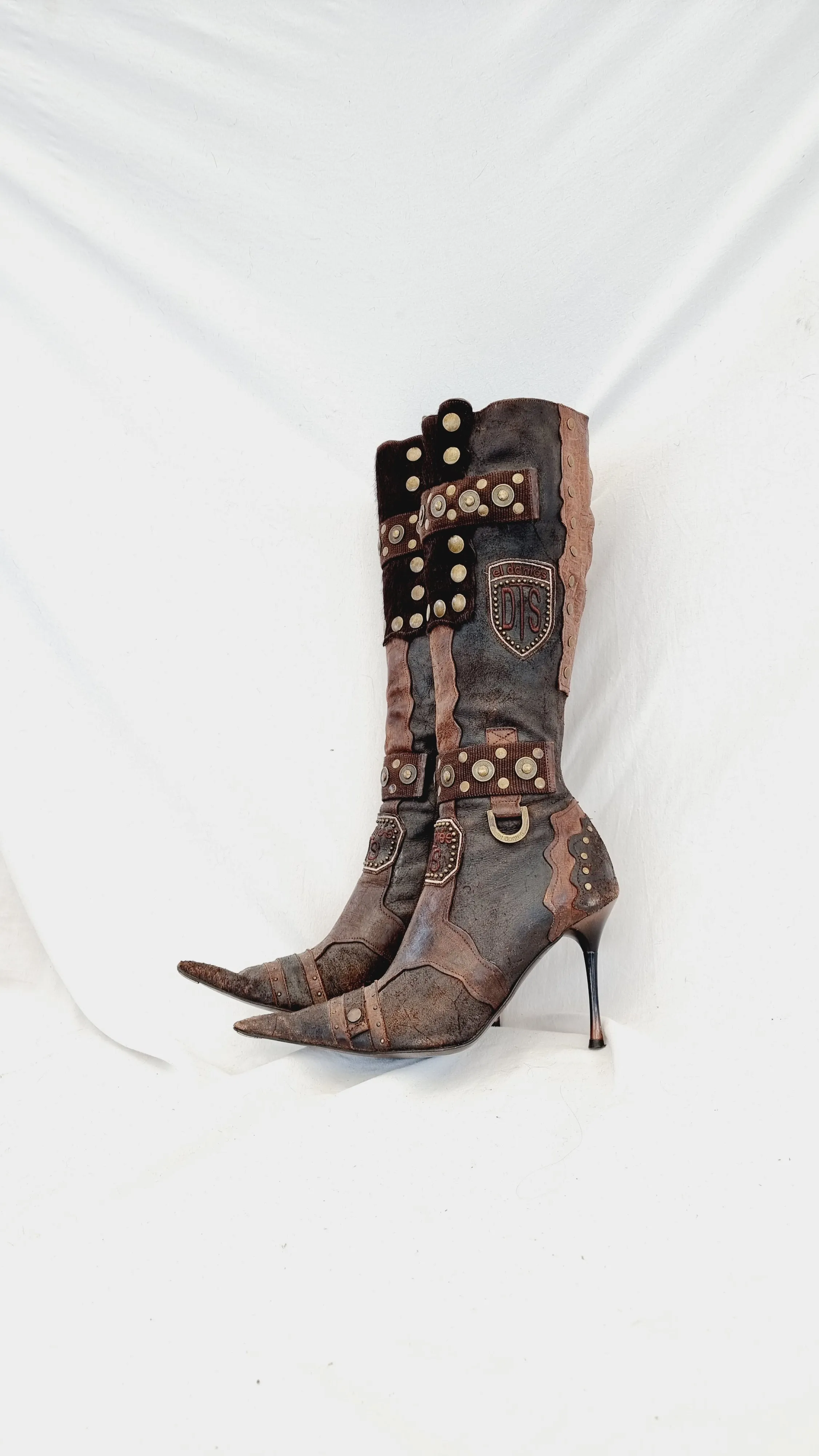 EU 38 / UK 5 El Dantes Boots
