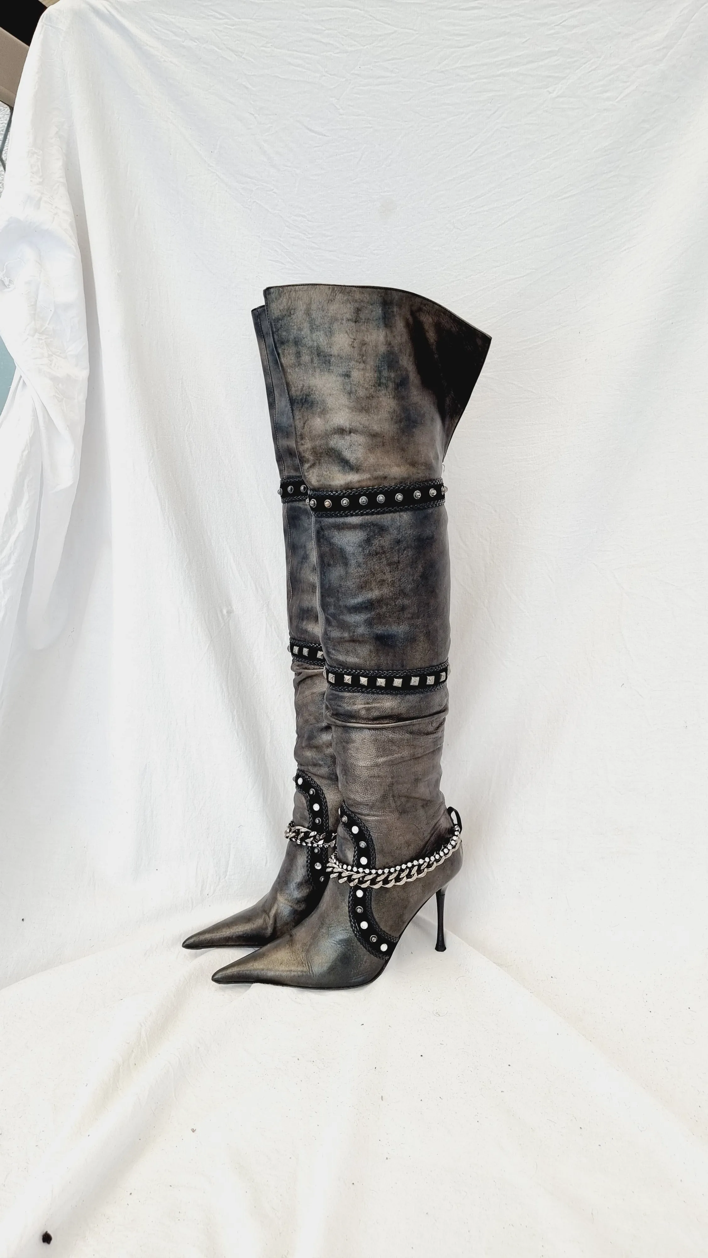 EU 38 / UK 5 El Dantes Boots