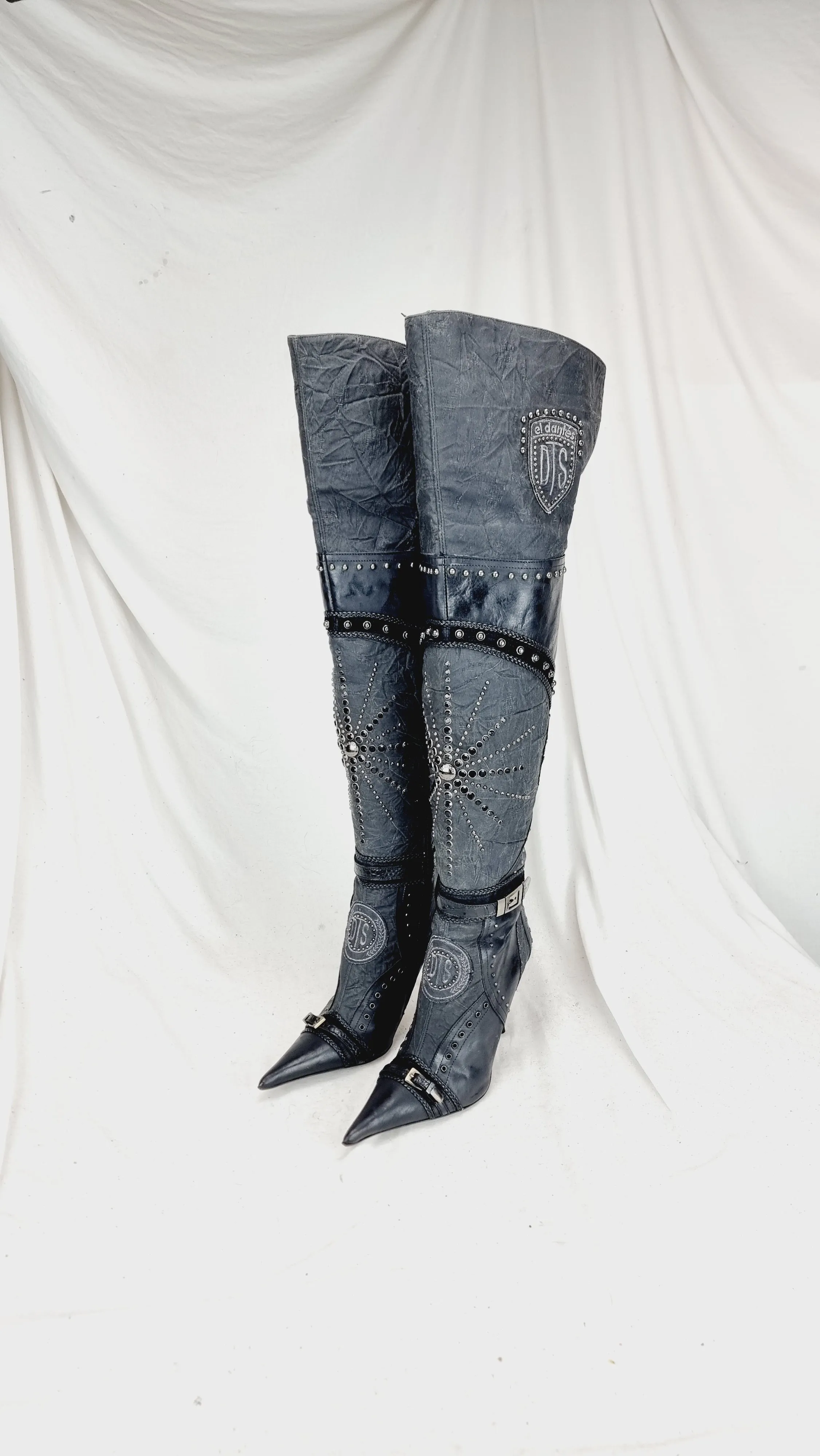 EU 40 / UK 7 El Dantes Boots