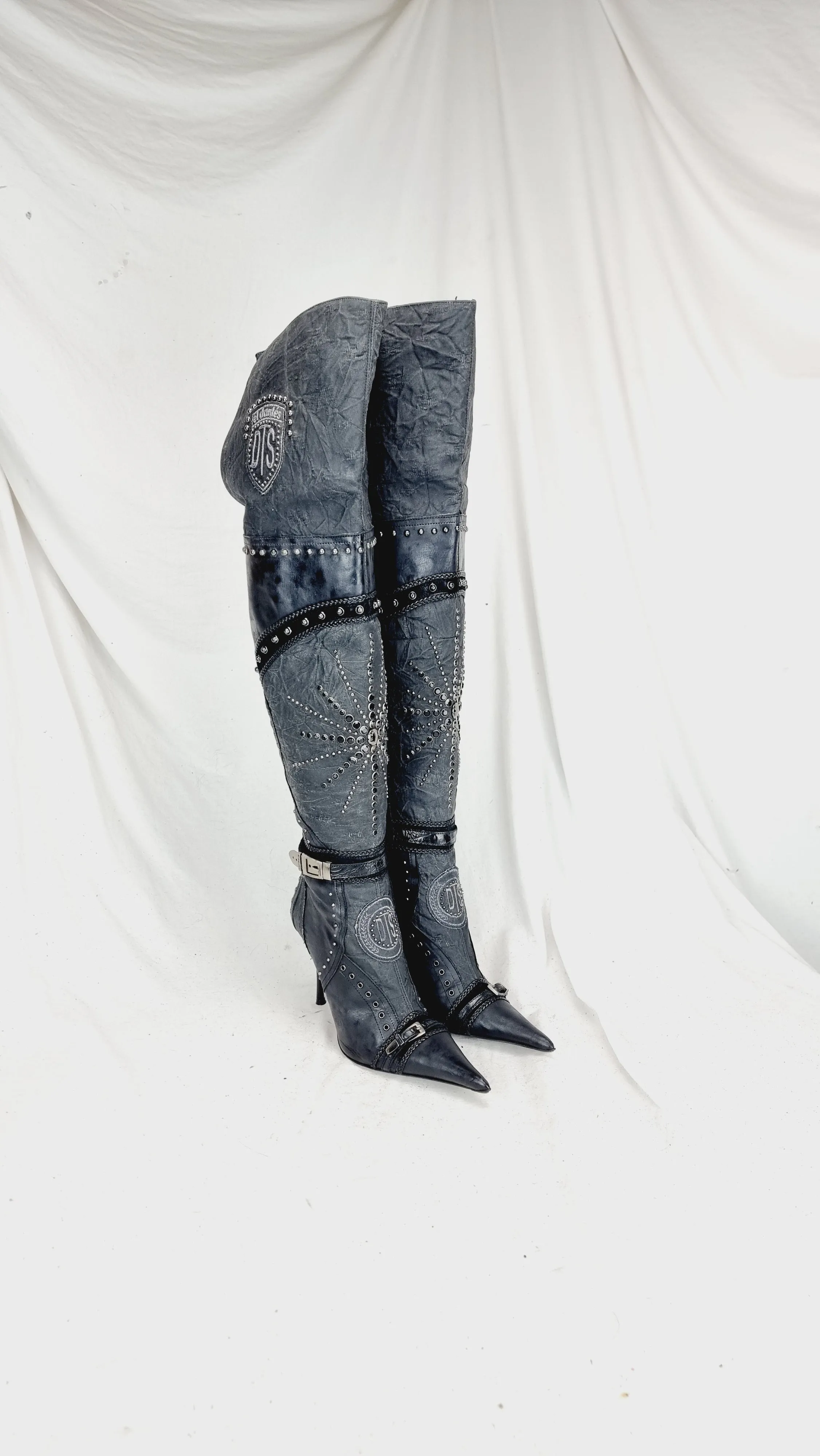 EU 40 / UK 7 El Dantes Boots