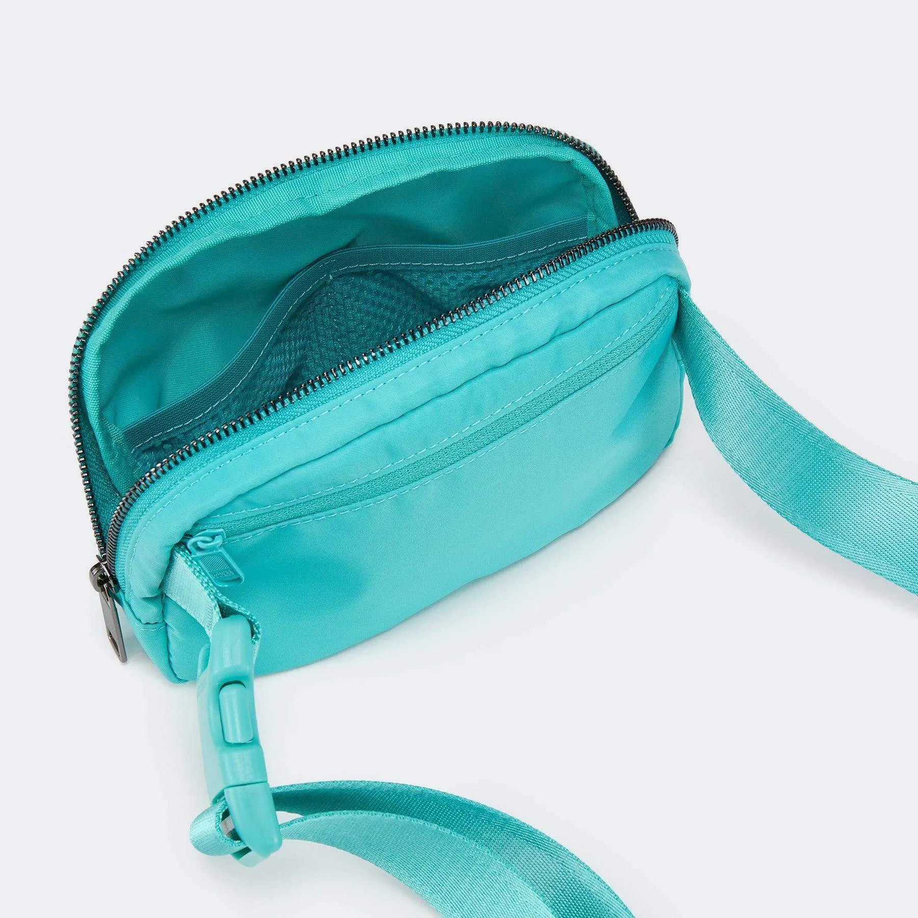 Everywhere Belt Bag 1L