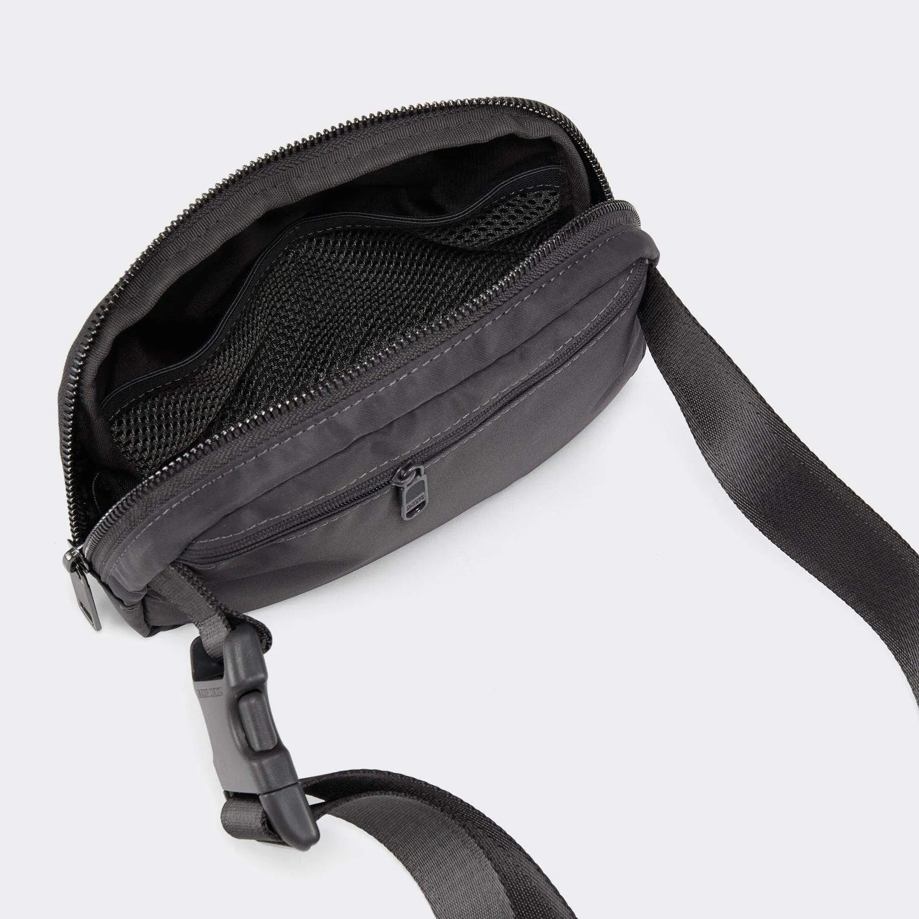 Everywhere Belt Bag 1L