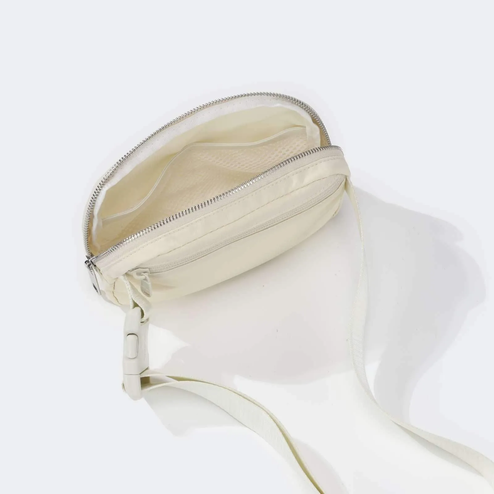 Everywhere Belt Bag 1L