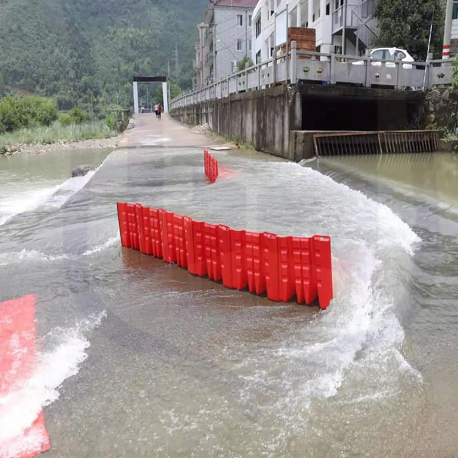 Flood Protection Barrier,ABS L-Type Flood Control Box Wall Removable Flood Plate Bring 3 Flood Bags for Emergency Flood Control(Red 6pcs)