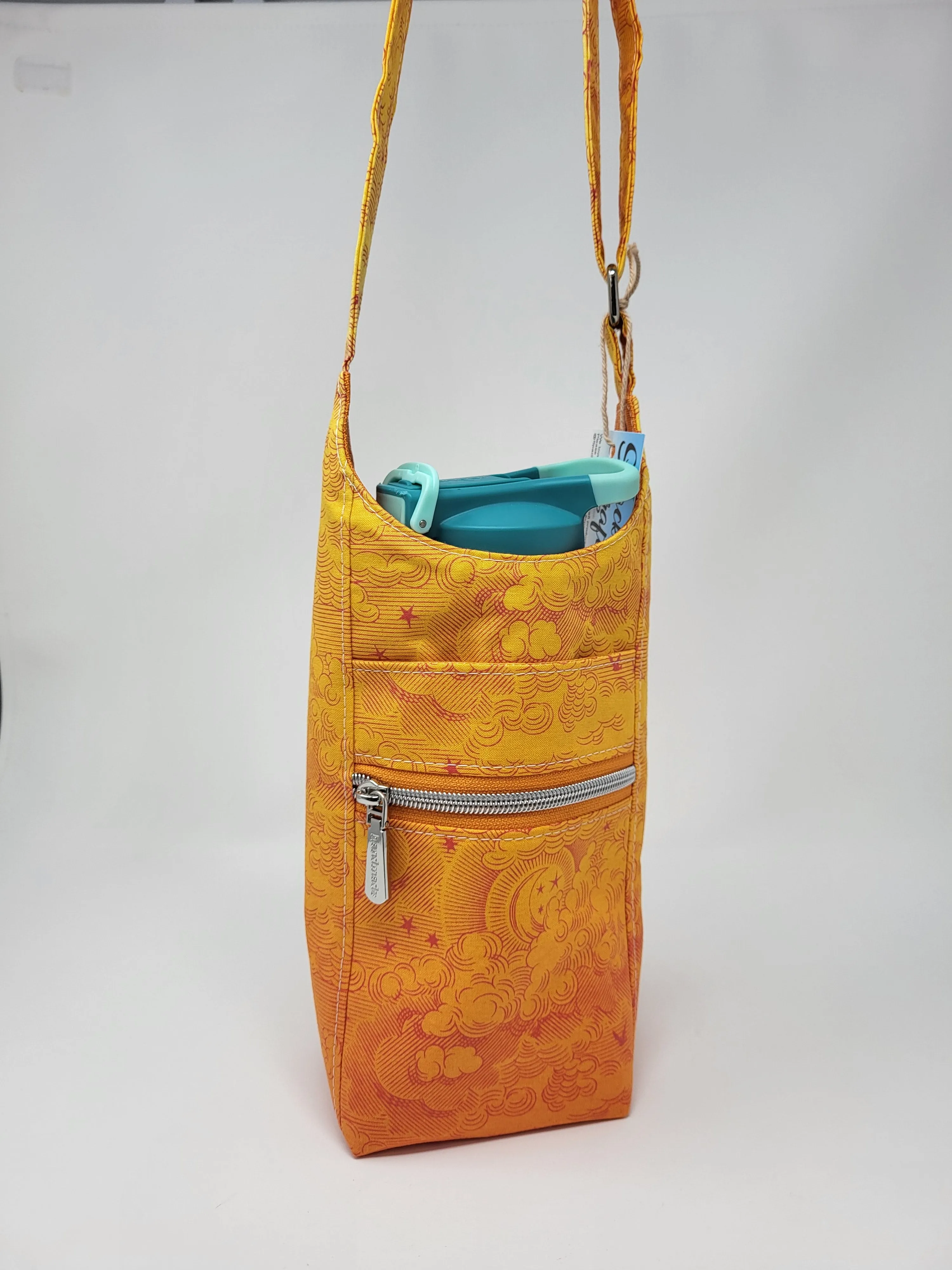 H2O2Go Crossbody Water Bottle Bag - Orange Fluffy Clouds