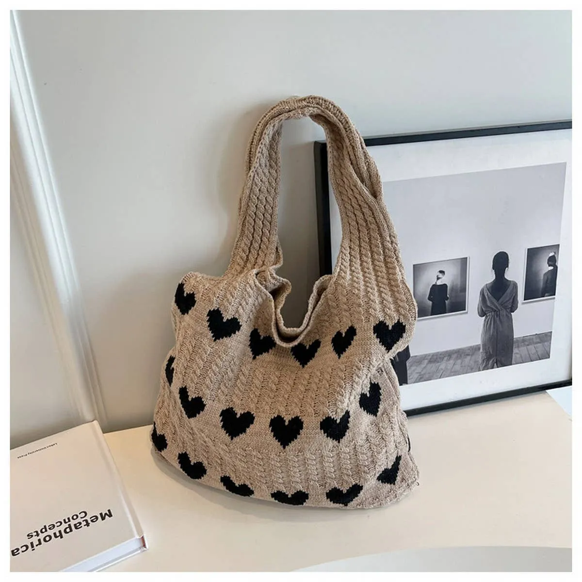 HEART KNIT TOTE BAG