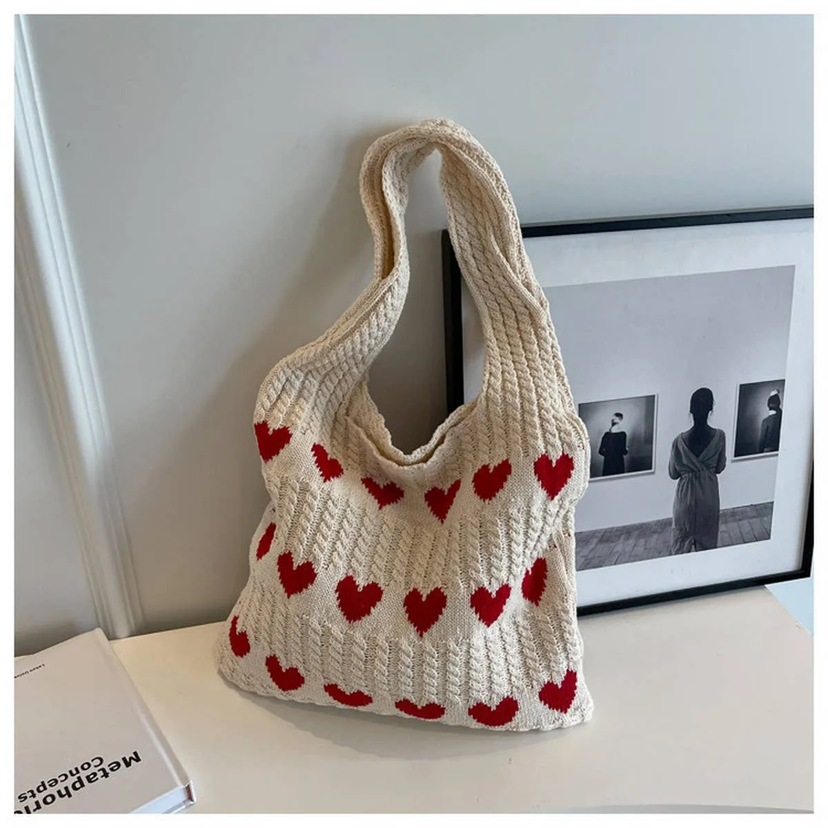 HEART KNIT TOTE BAG