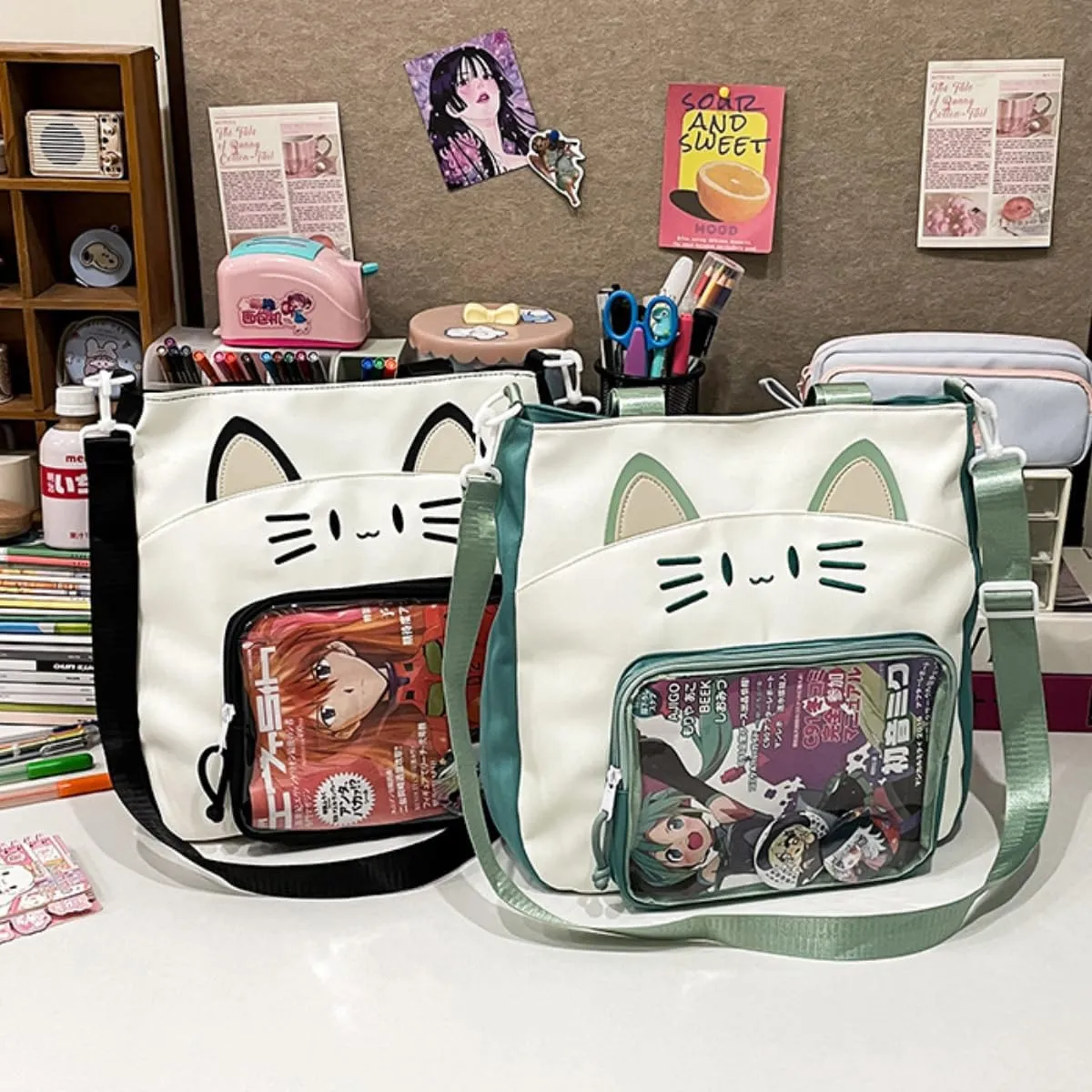 Kawaii Cat Ita Bag with Insert Large Capacity Pin Display Bag Crossbody Y2K for Anime Cosplay Reflective (Green)