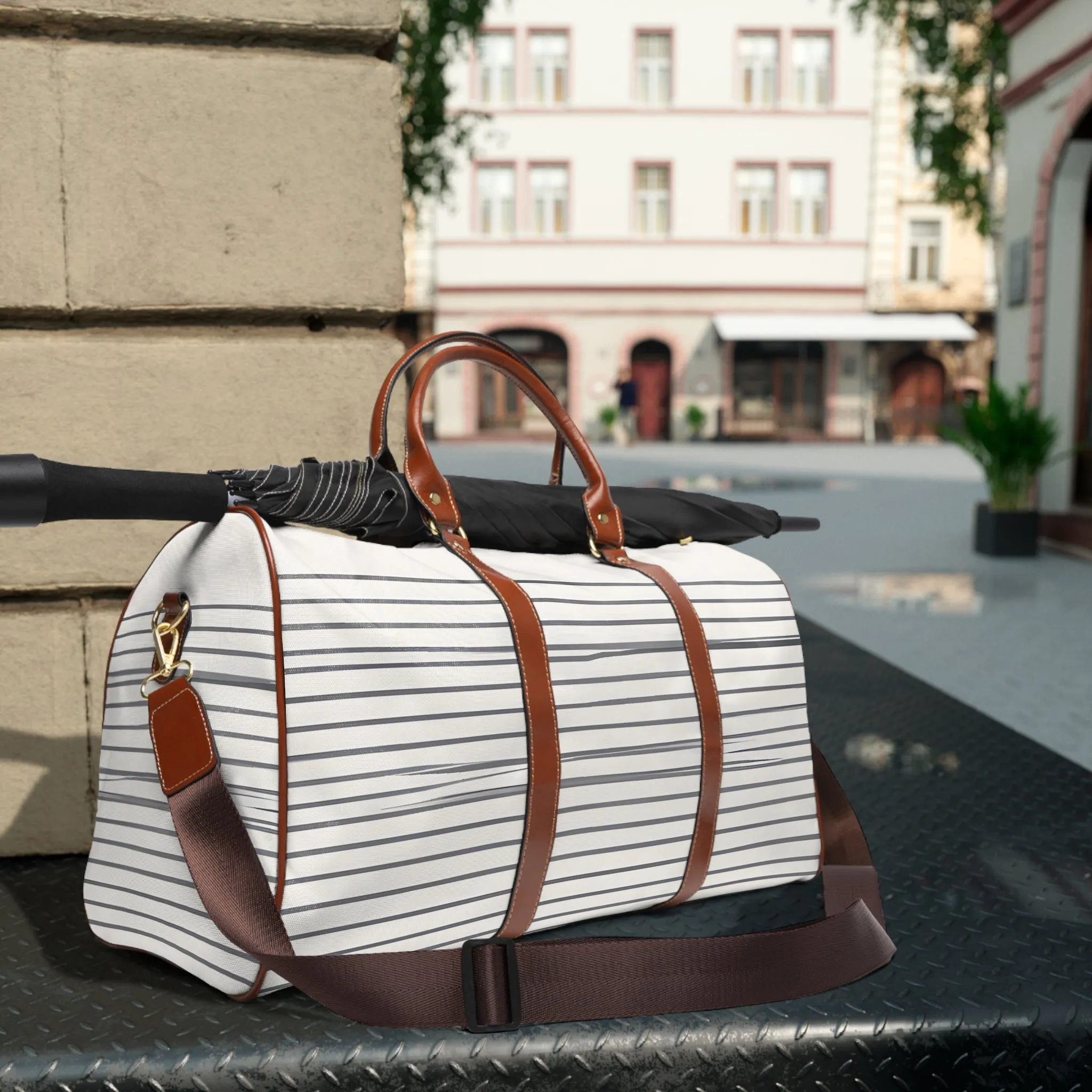 Lino Winifred - Water-resistant Travel Bag