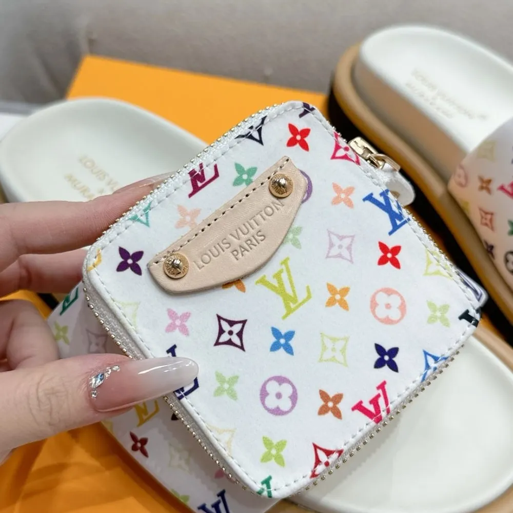LV X TAKASHI MURAKAMI POOL PILLOW FLAT COMFORT MULE BLANC 1AGVQW