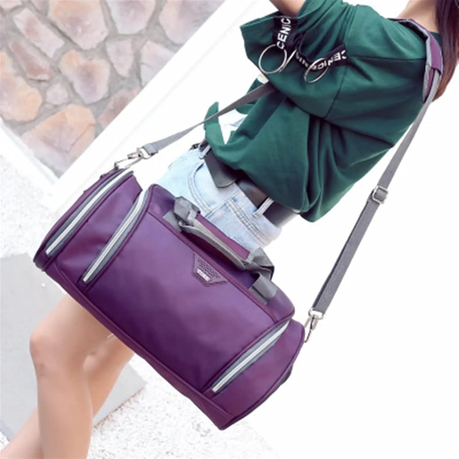 Men's and women's professional waterproof large sports with pockets outdoor fitness training bag travel yoga handbag (Purple)