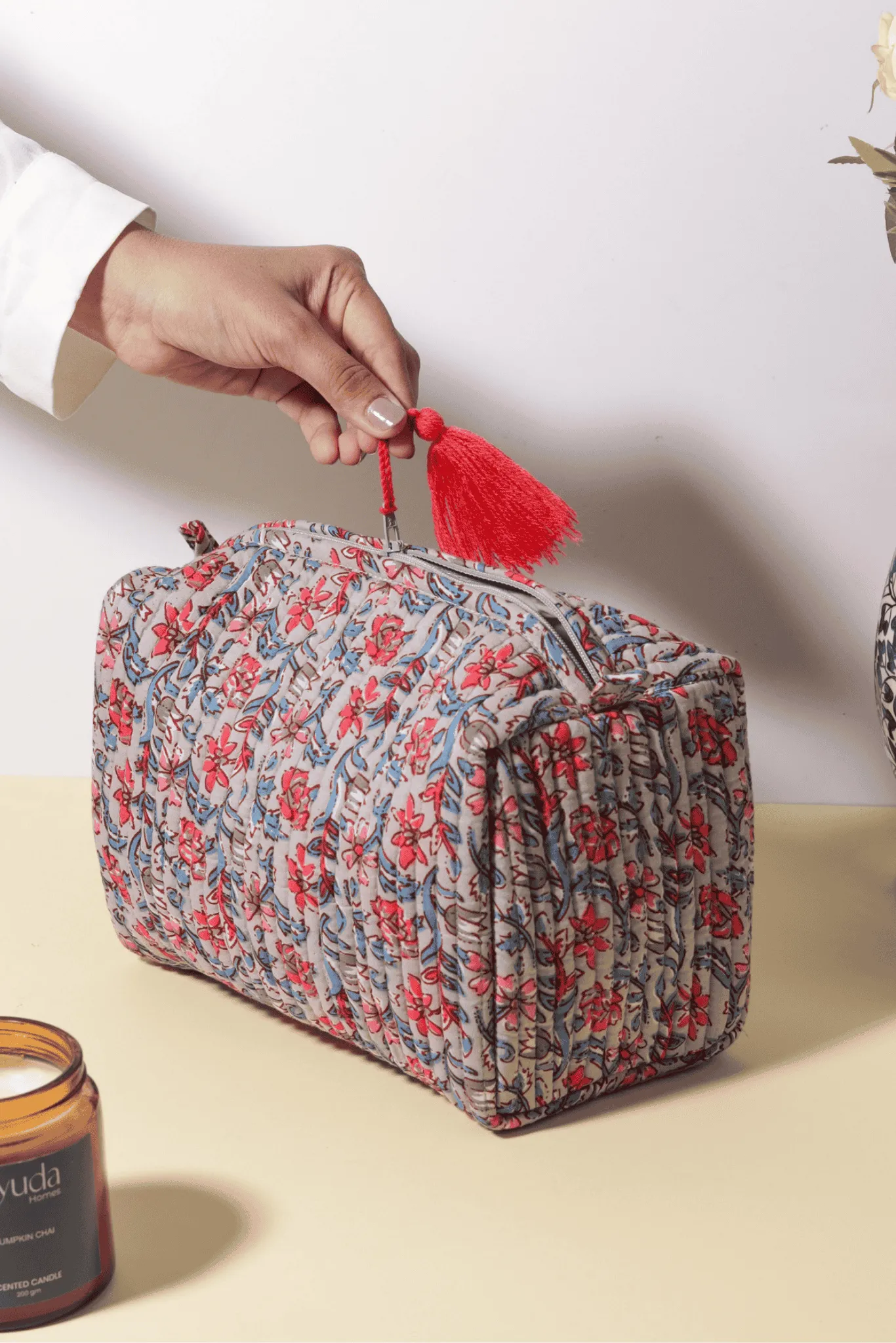 Noor Quilted Pouch