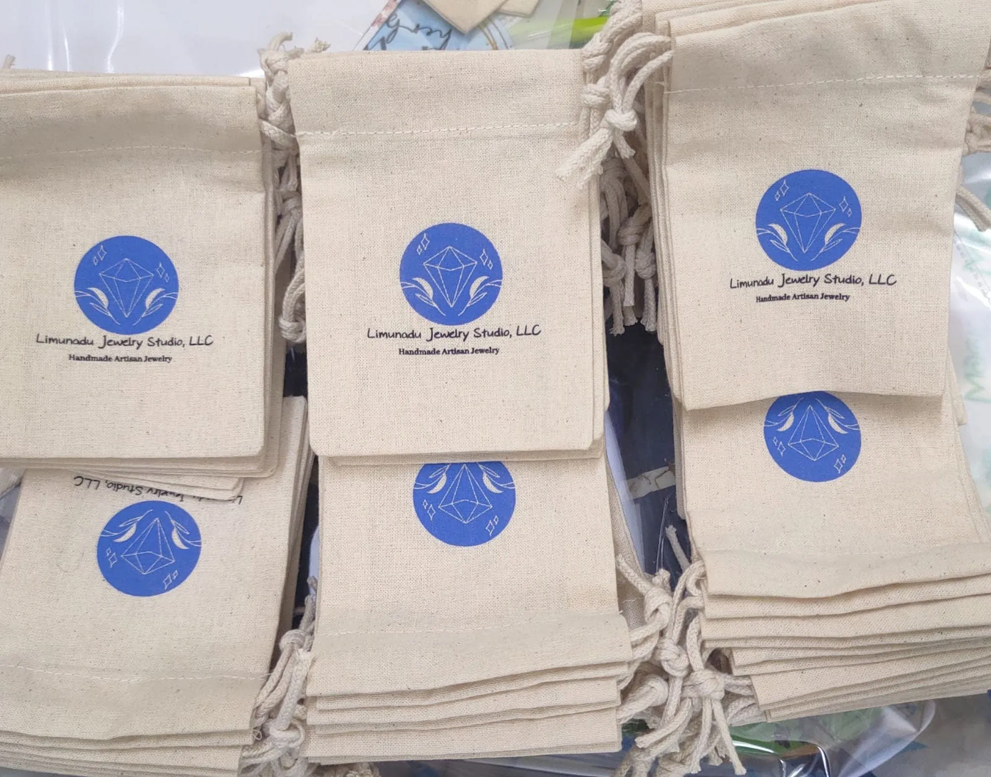 Organic Cotton Drawstring Bags - Custom Logo, Dust Bags, Gift Pouches