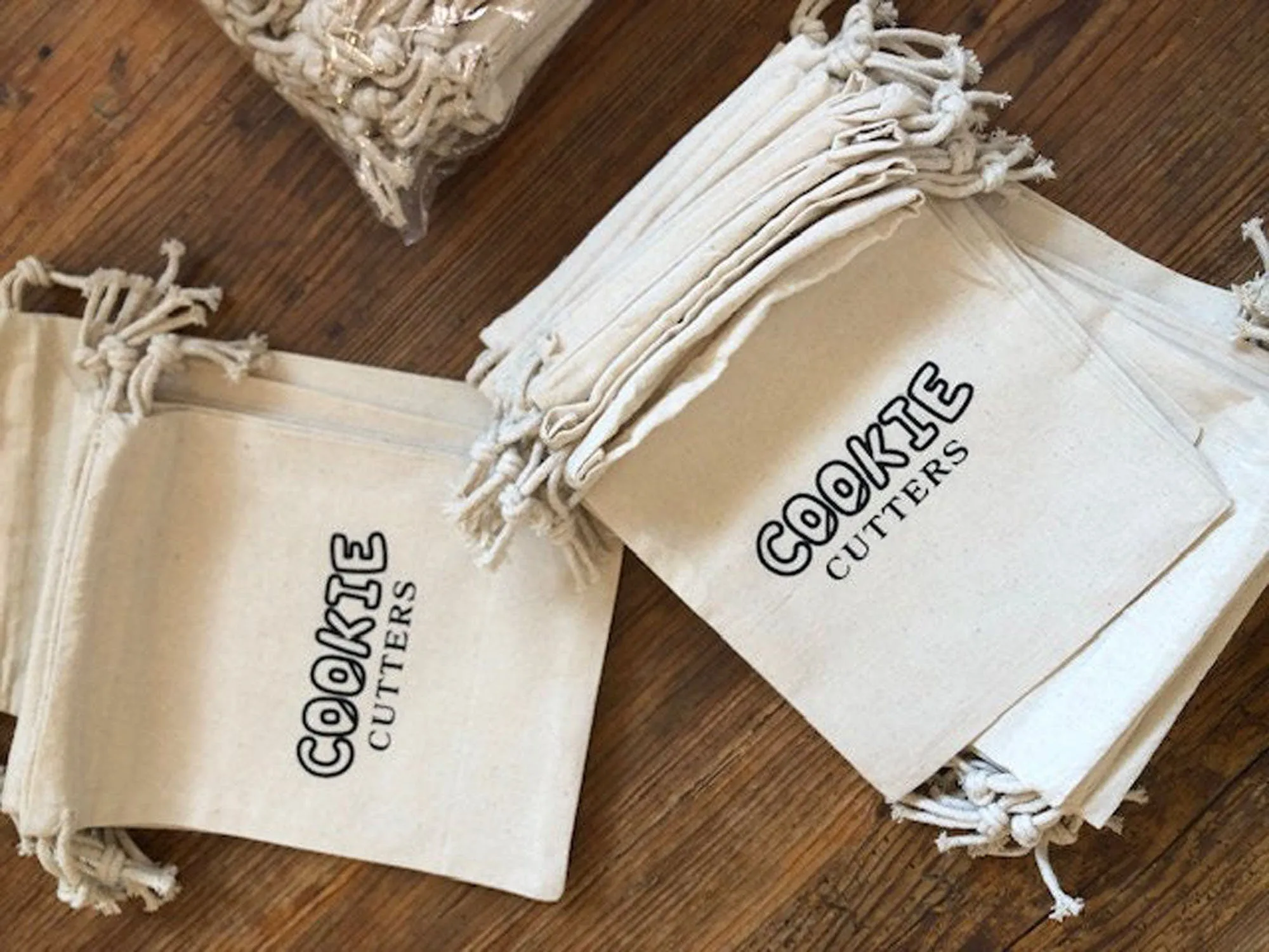 Organic Cotton Drawstring Bags - Custom Logo, Dust Bags, Gift Pouches