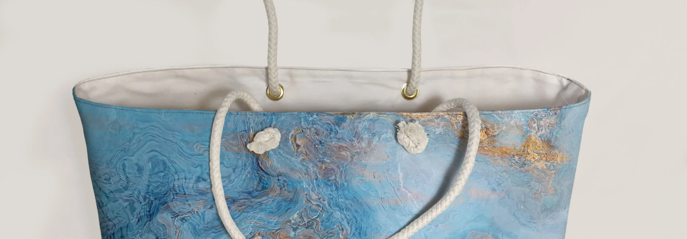 Oversized Tote, Gentle Mercy