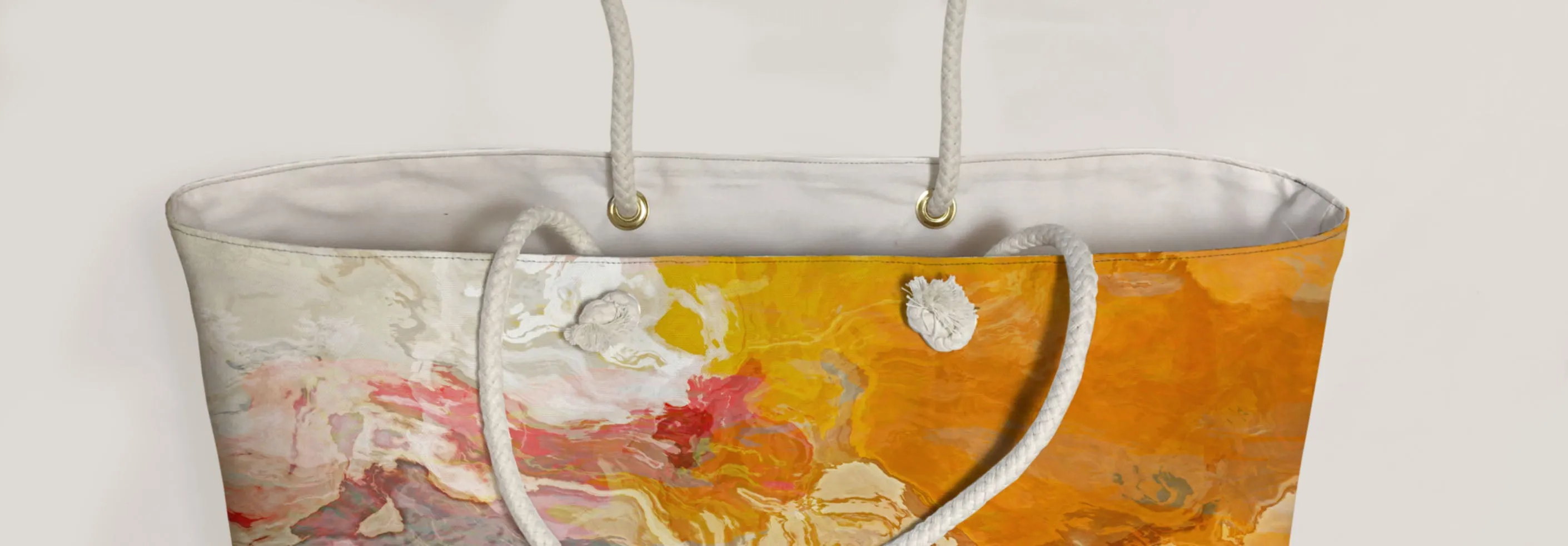 Oversized Tote, Kiss