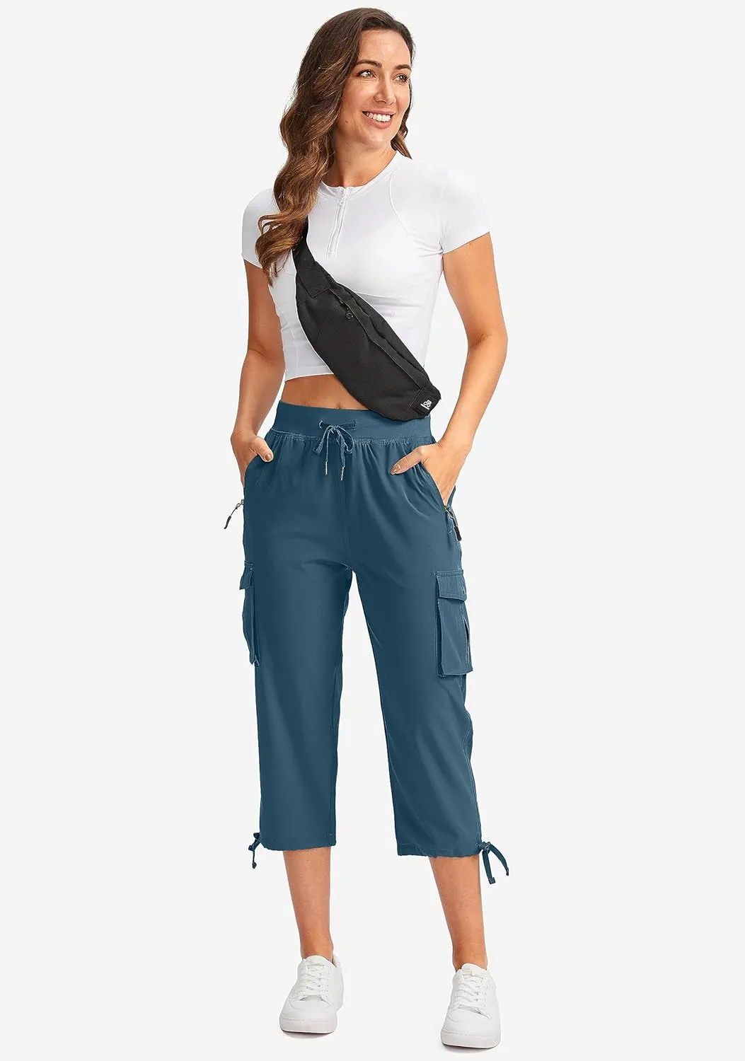 Soothfeel Women's Cargo Capris Pants with 6 Pockets Lightweight Quick Dry Travel Hiking Summer Pants for Women Casual