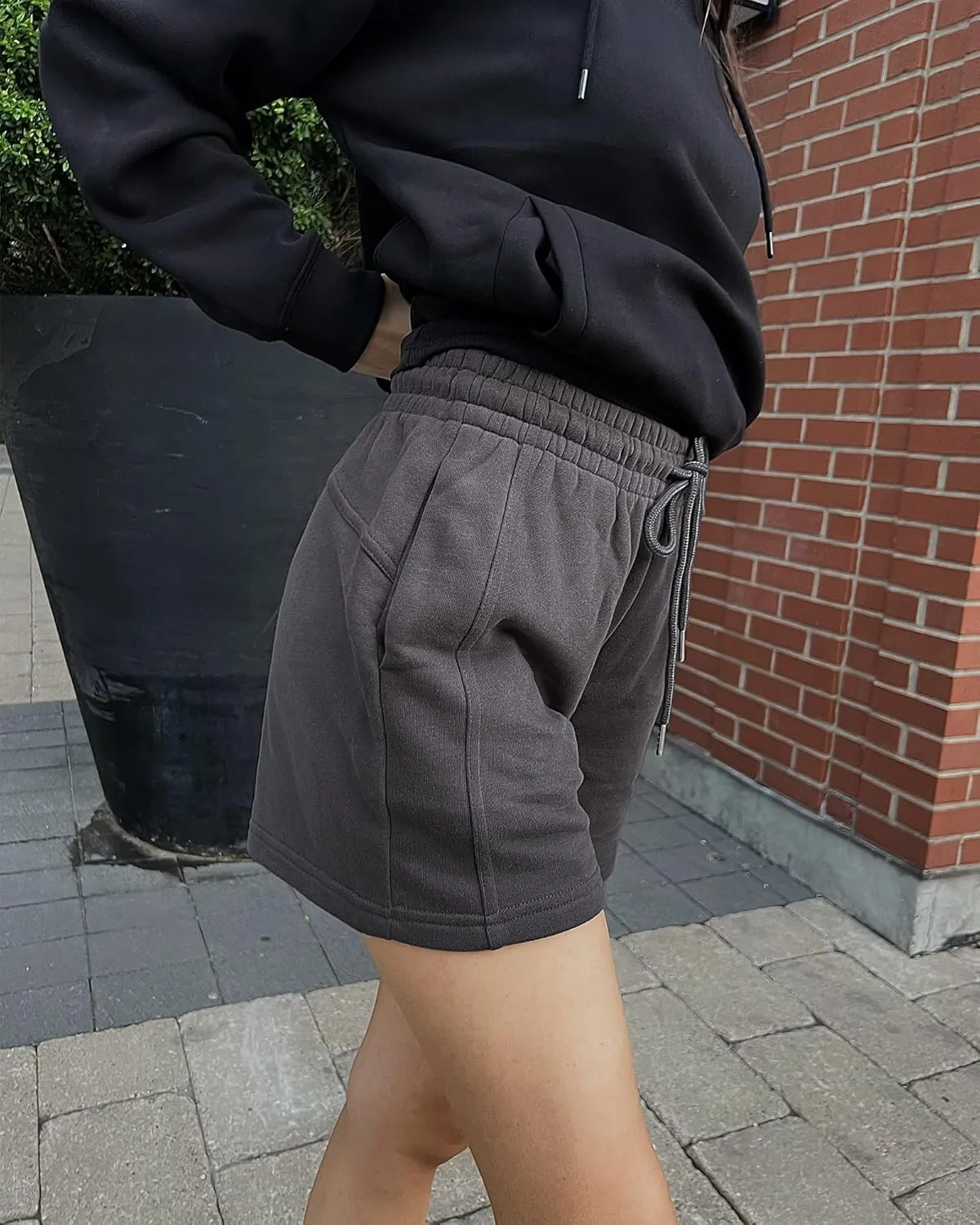 Stelle Women's Drawstring Sweat Shorts Comfy Elastic Shorts Workout Lounge Shorts with Pockets
